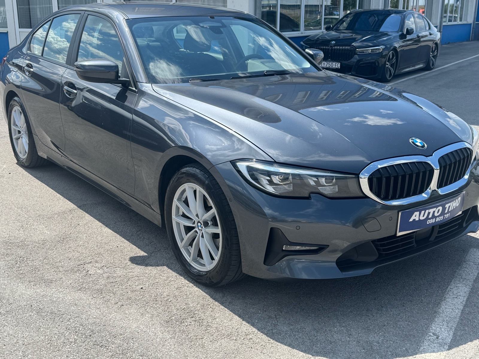 BMW serija 3 320xdrive automatik, fotografija 2