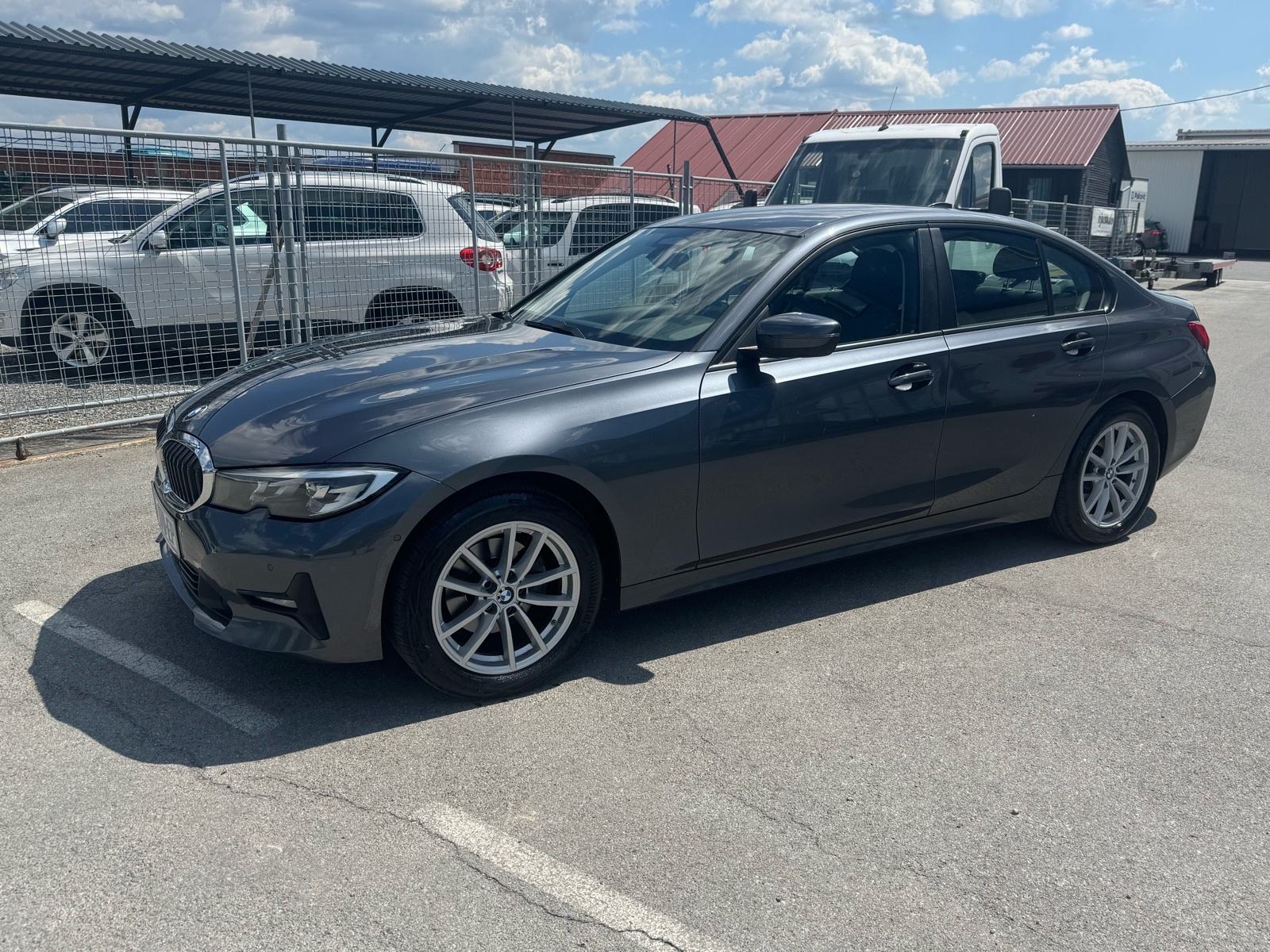 BMW serija 3 320xdrive automatik, fotografija 8