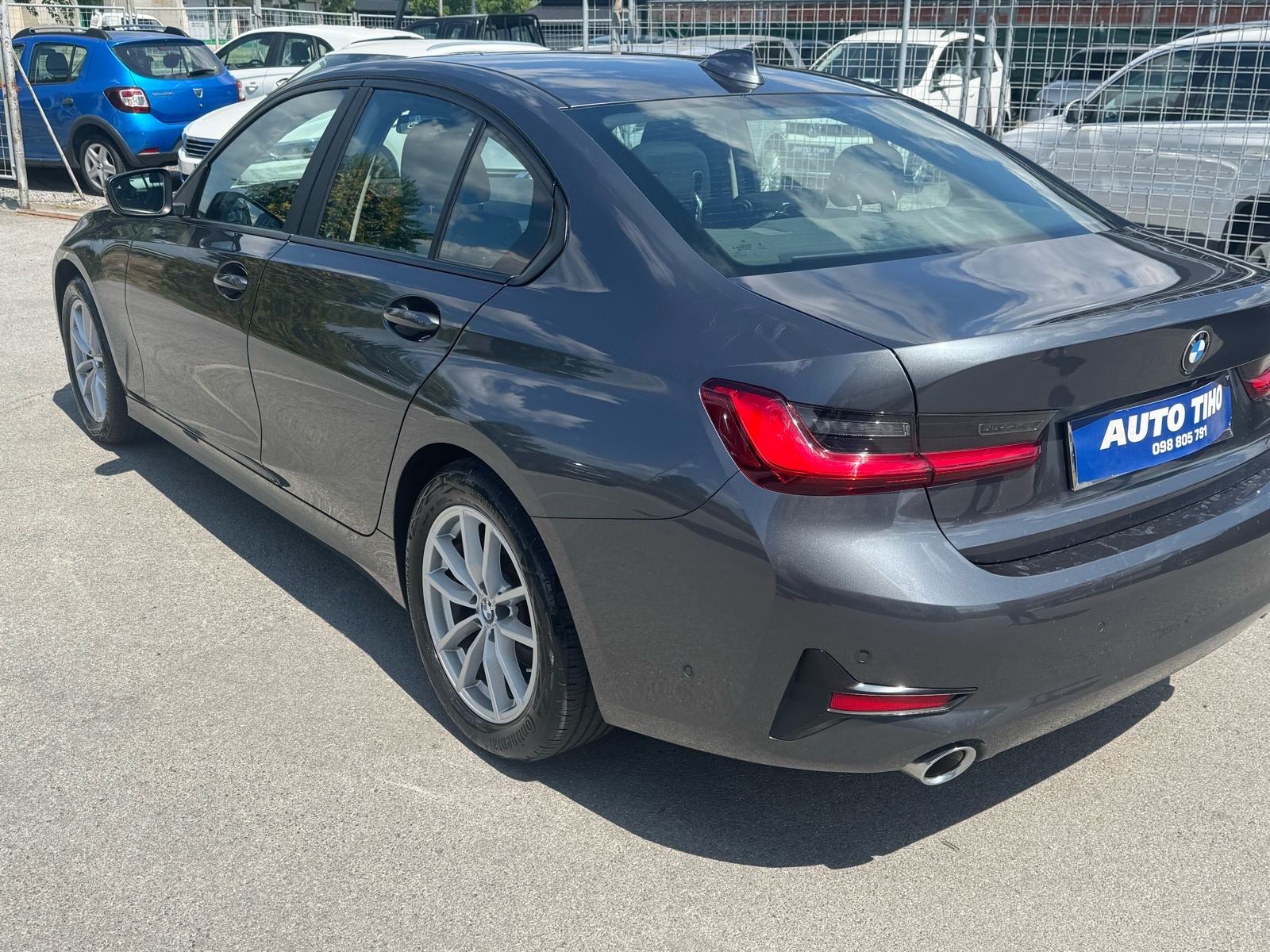 BMW serija 3 320xdrive automatik, fotografija 6