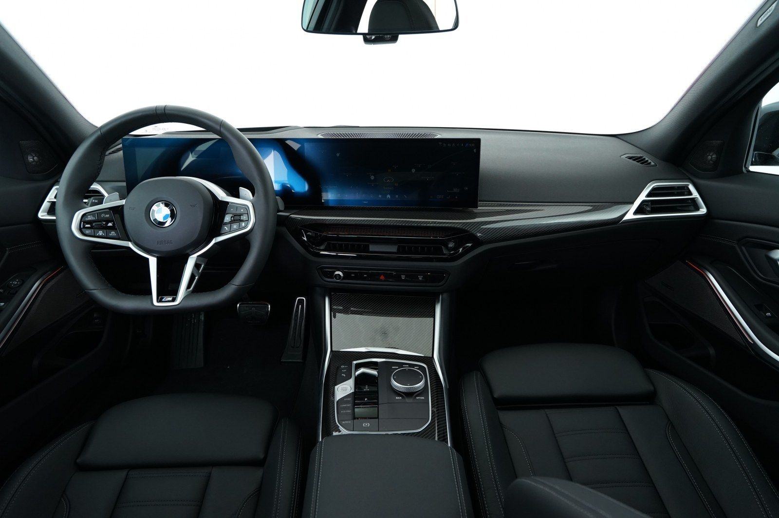 BMW serija 3 330d xDrive M-Sport, fotografija 7