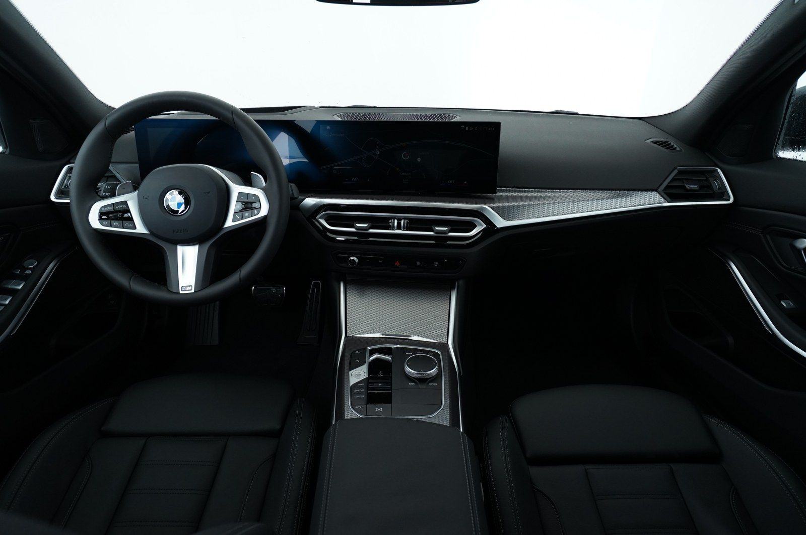 BMW serija 3 330d xDrive M-Sport, fotografija 7