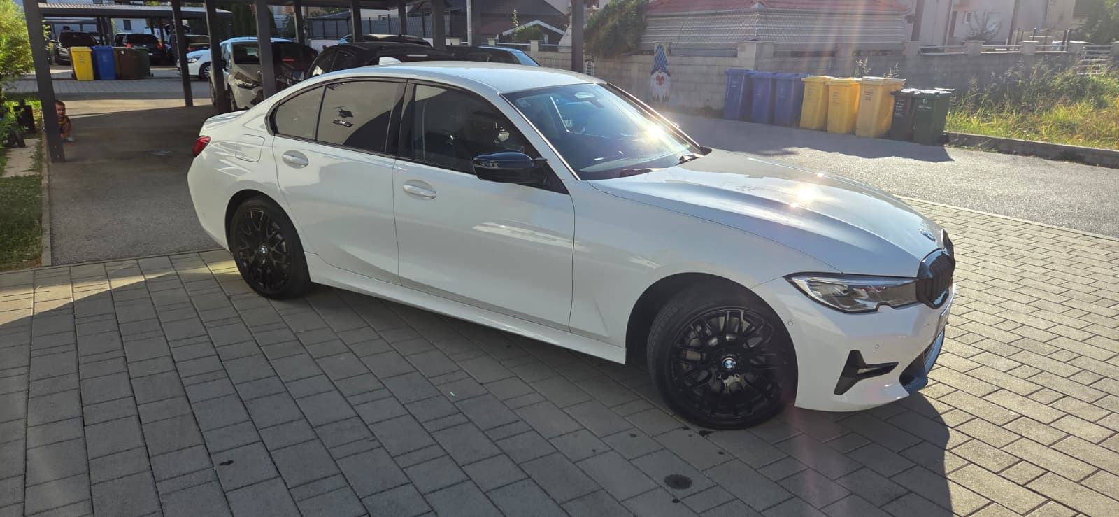 BMW serija 3 330e automatik, fotografija 6