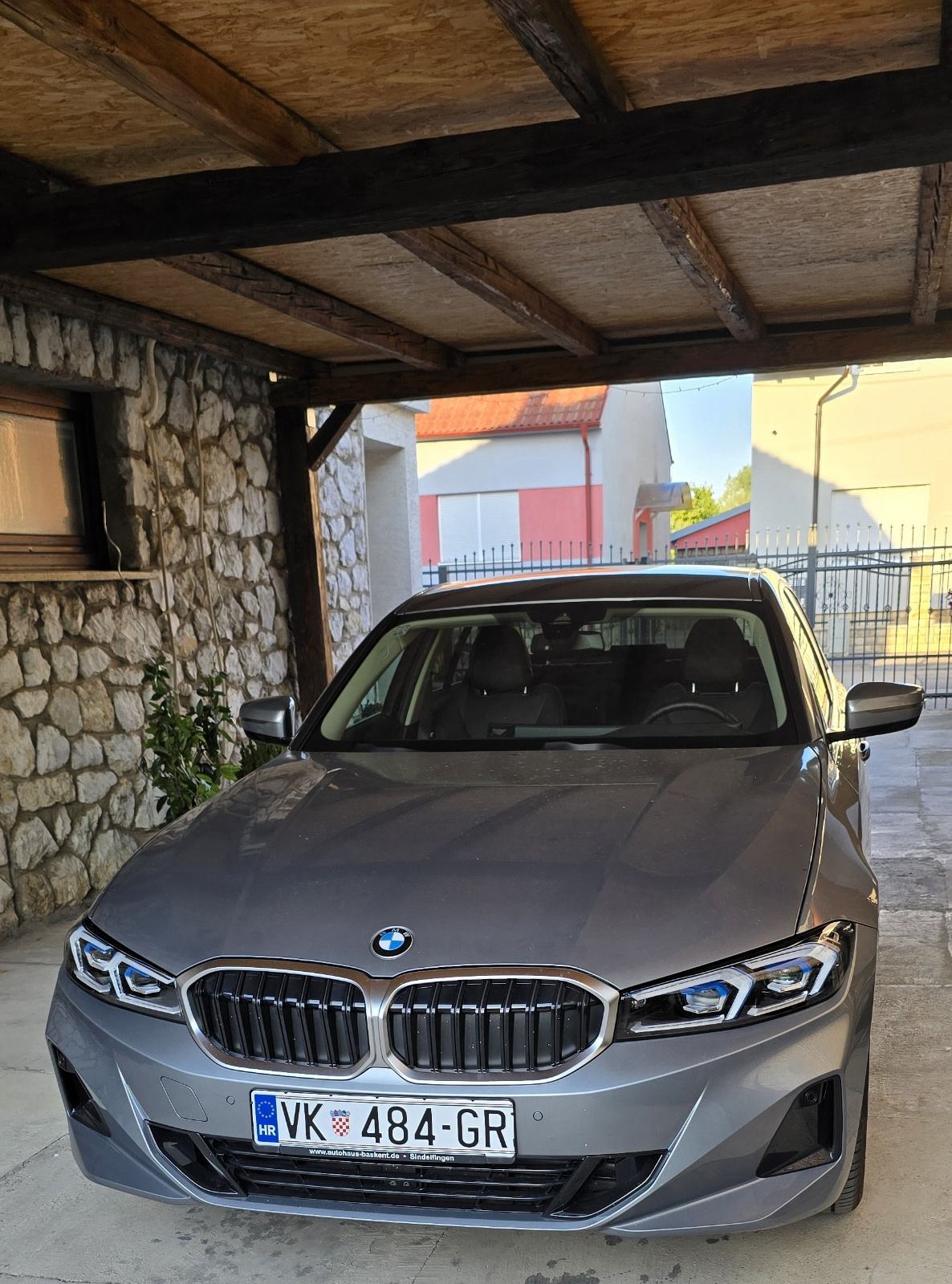 BMW serija 3 330i automatik, fotografija 5