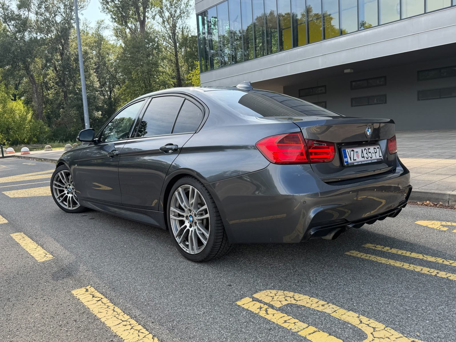 BMW serija 3 335xd M, pogled izvana - slika 4
