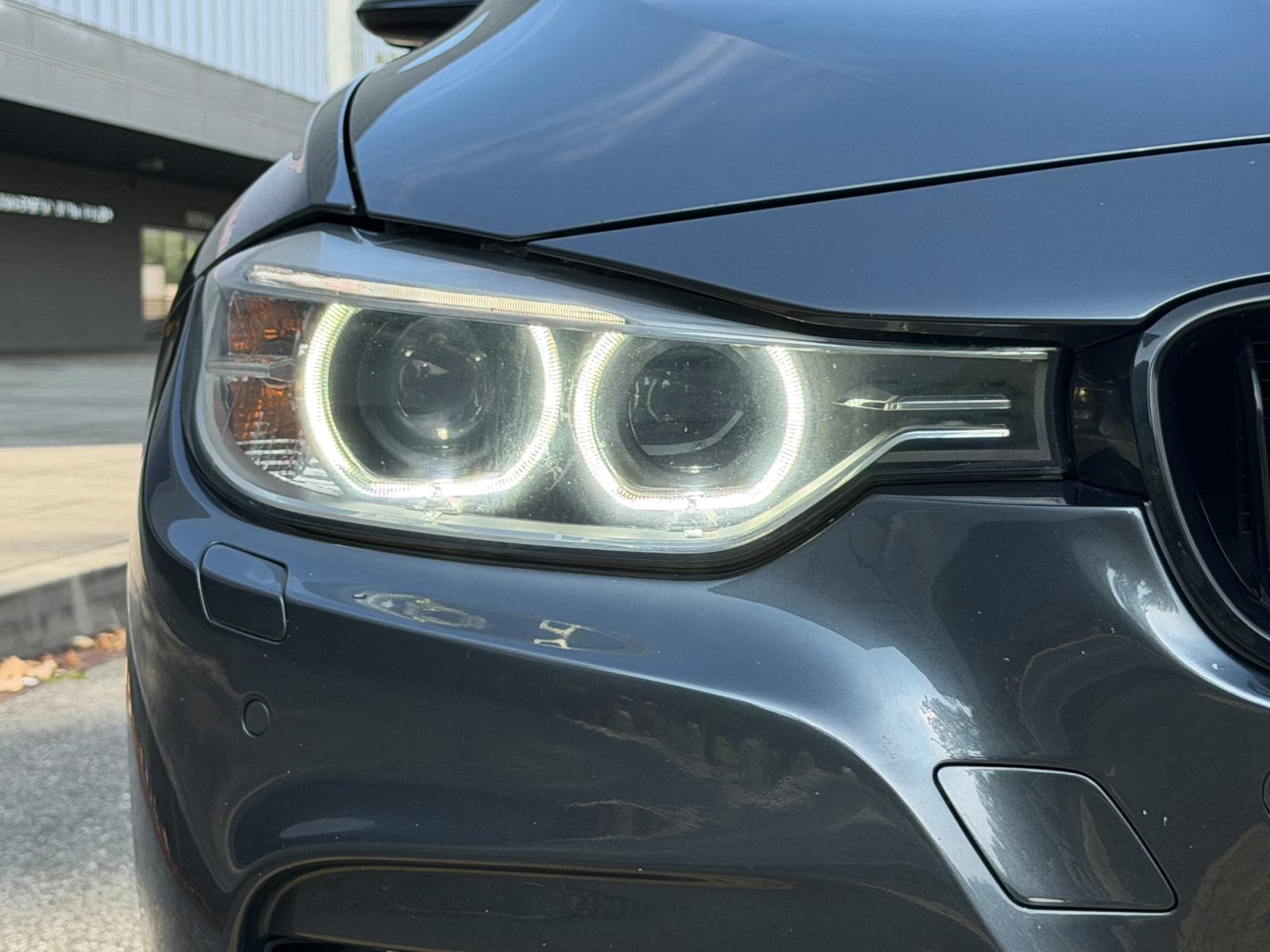BMW serija 3 335xd M, fotografija 9