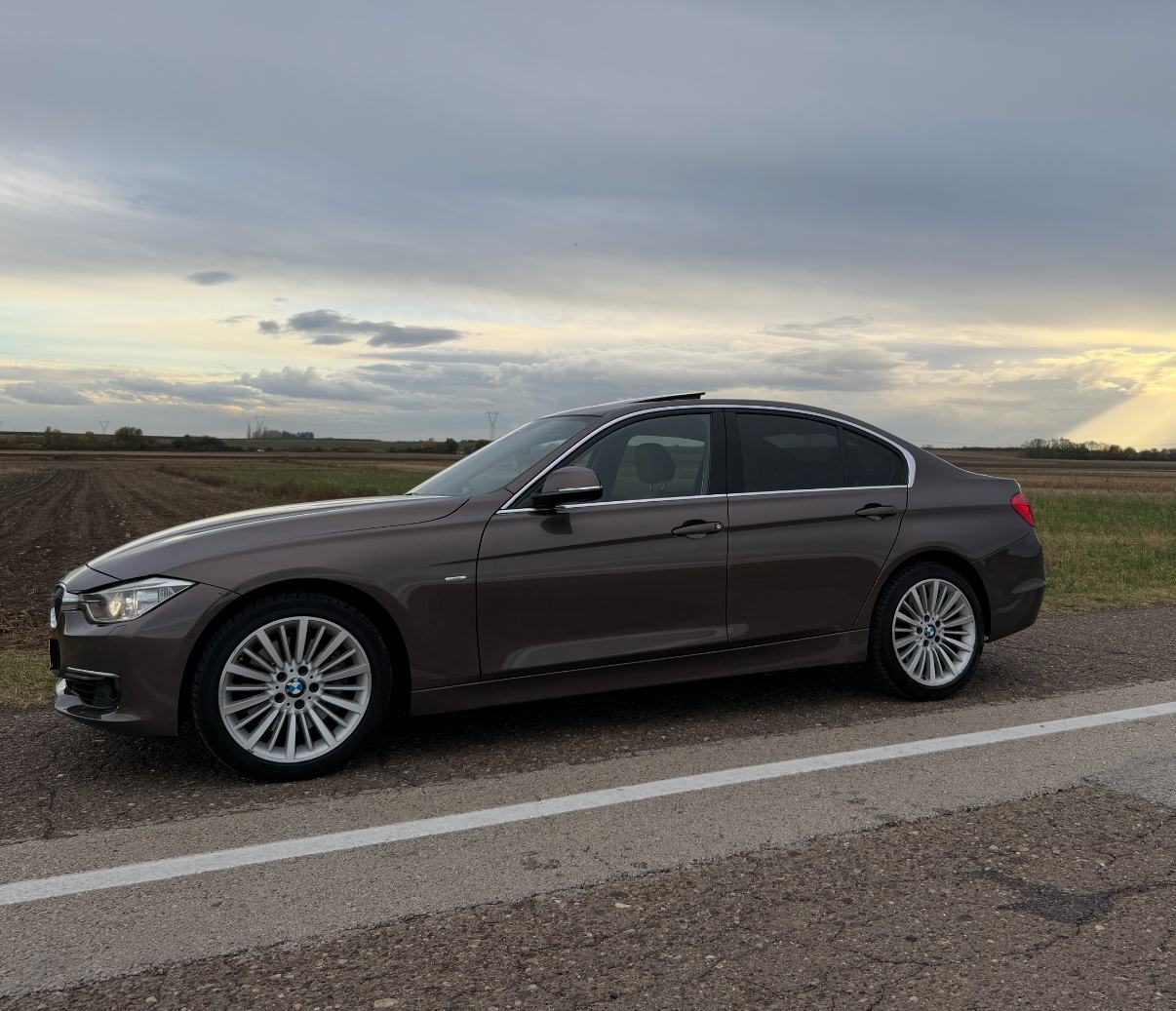 BMW serija 3 335xi Luxury oprema ZAMJENA, fotografija 3
