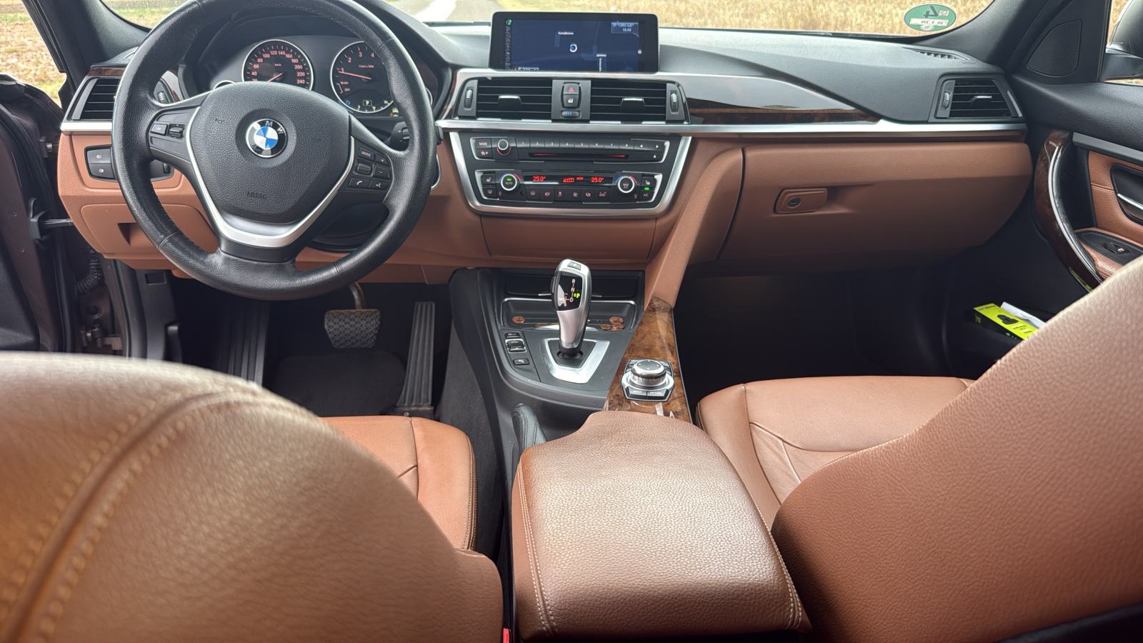 BMW serija 3 335xi Luxury oprema ZAMJENA, fotografija 16