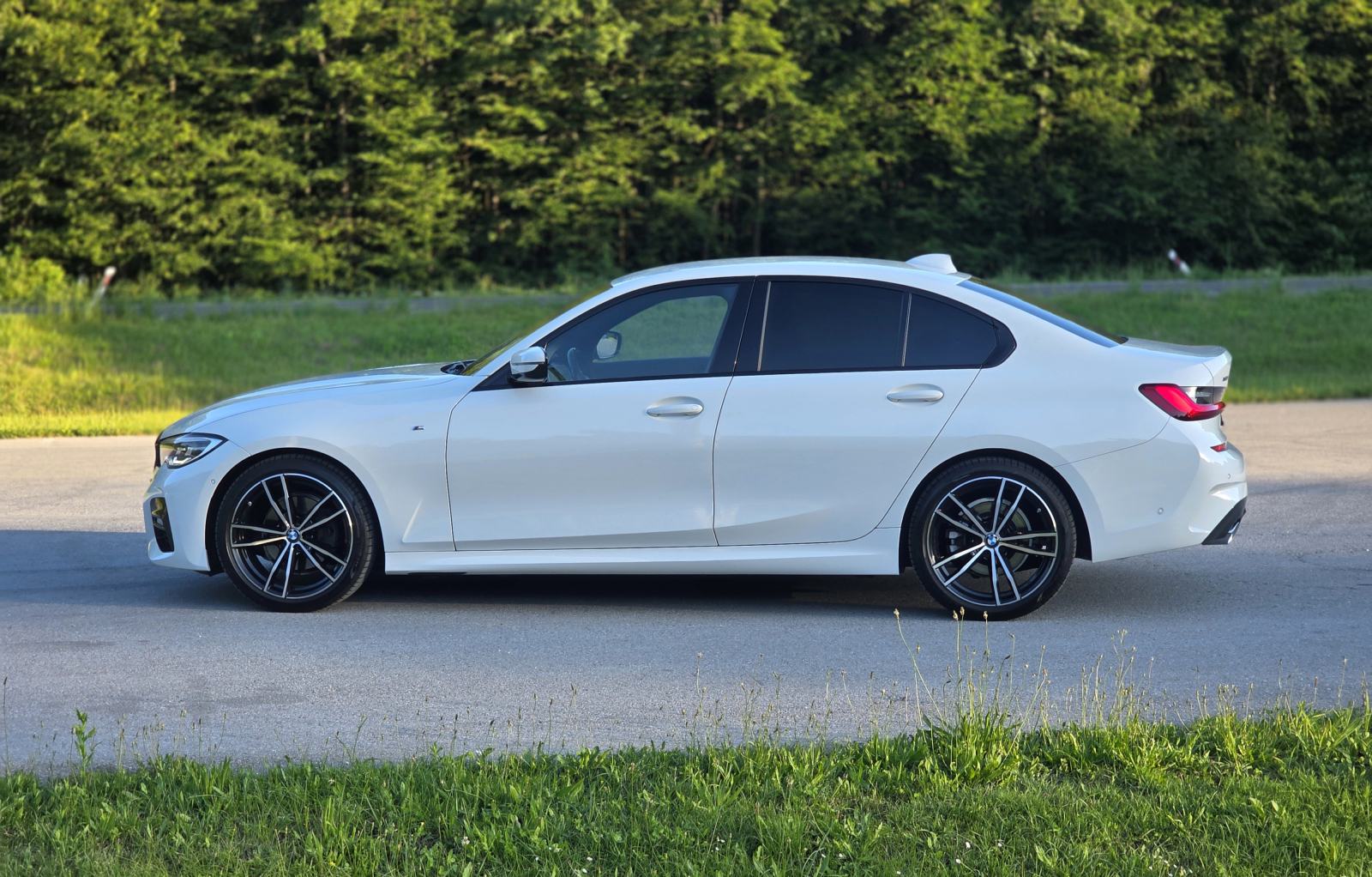 BMW serija 3 automatik 320d Xdrive, M paket,alu19, servisna,garažiran, fotografija 5