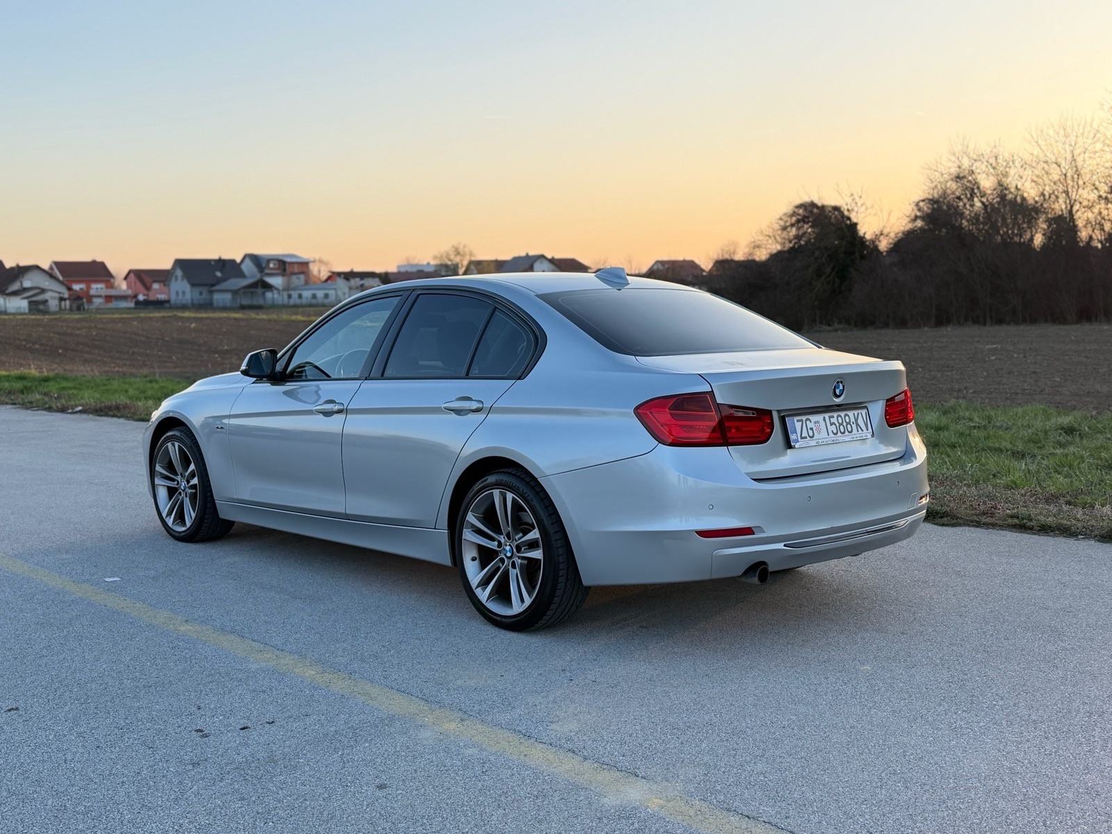 BMW serija 3 #Bi-XENON #SPORT PAKET #KAMERA, fotografija 6