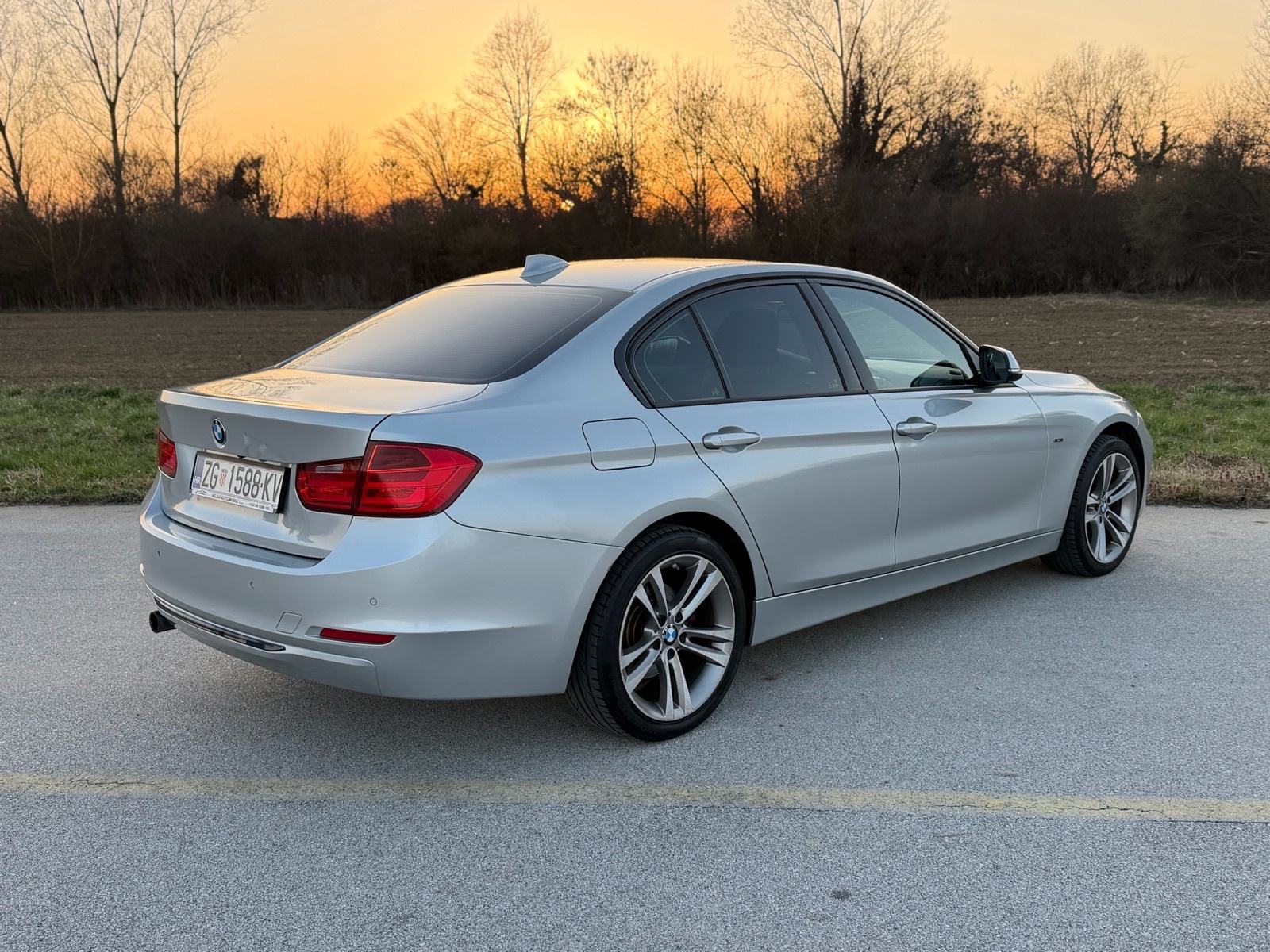BMW serija 3 #Bi-XENON #SPORT PAKET #KAMERA, fotografija 8
