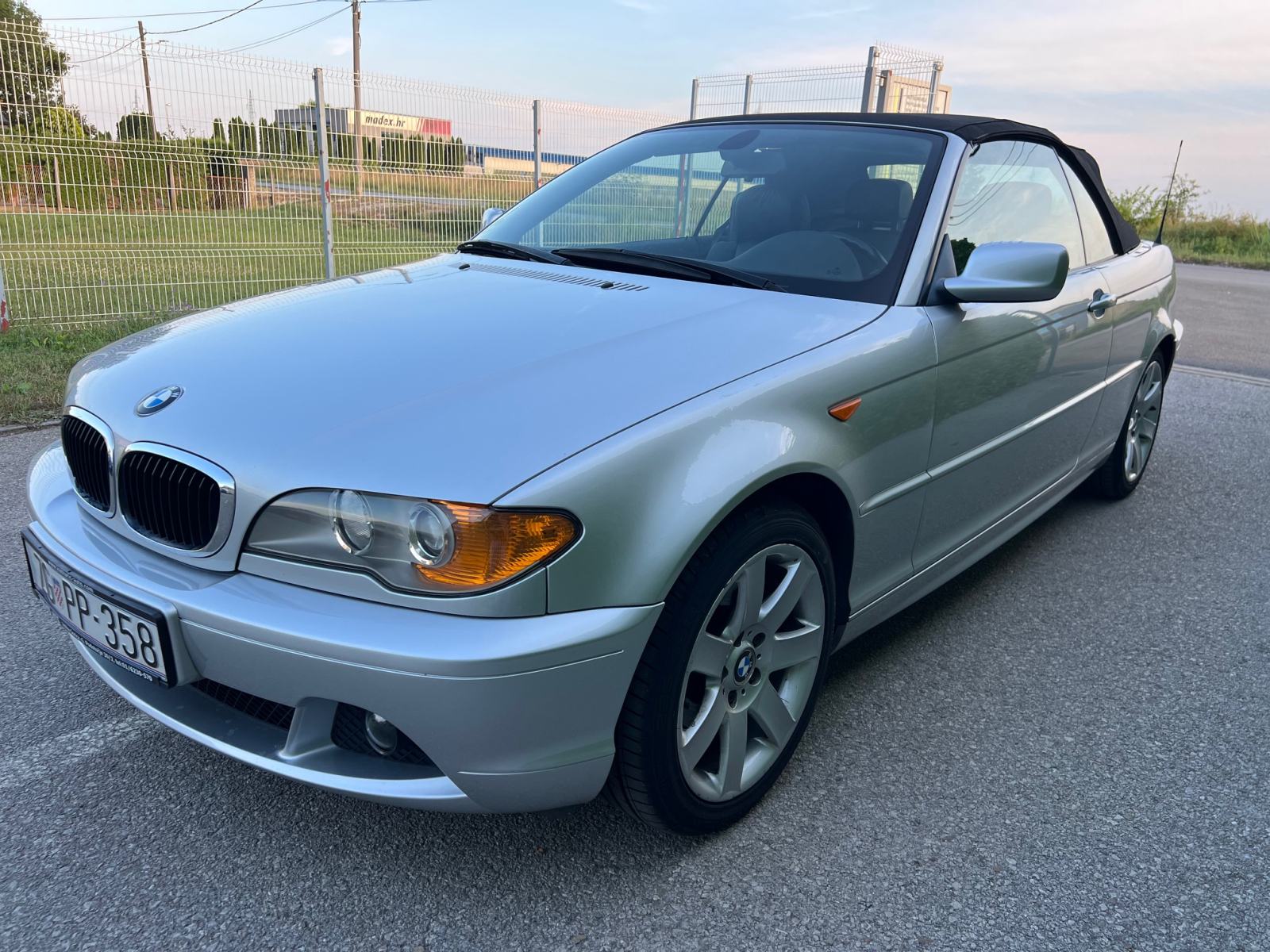 BMW serija 3 Cabriolet 318Ci, fotografija 6