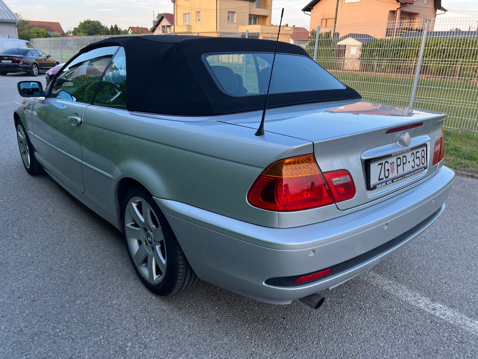BMW serija 3 Cabriolet 318Ci, fotografija 10