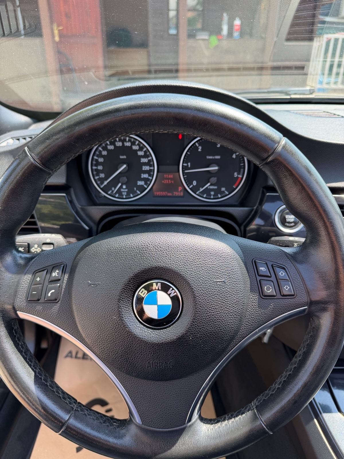 BMW serija 3 Cabriolet 320d automatik, fotografija 11