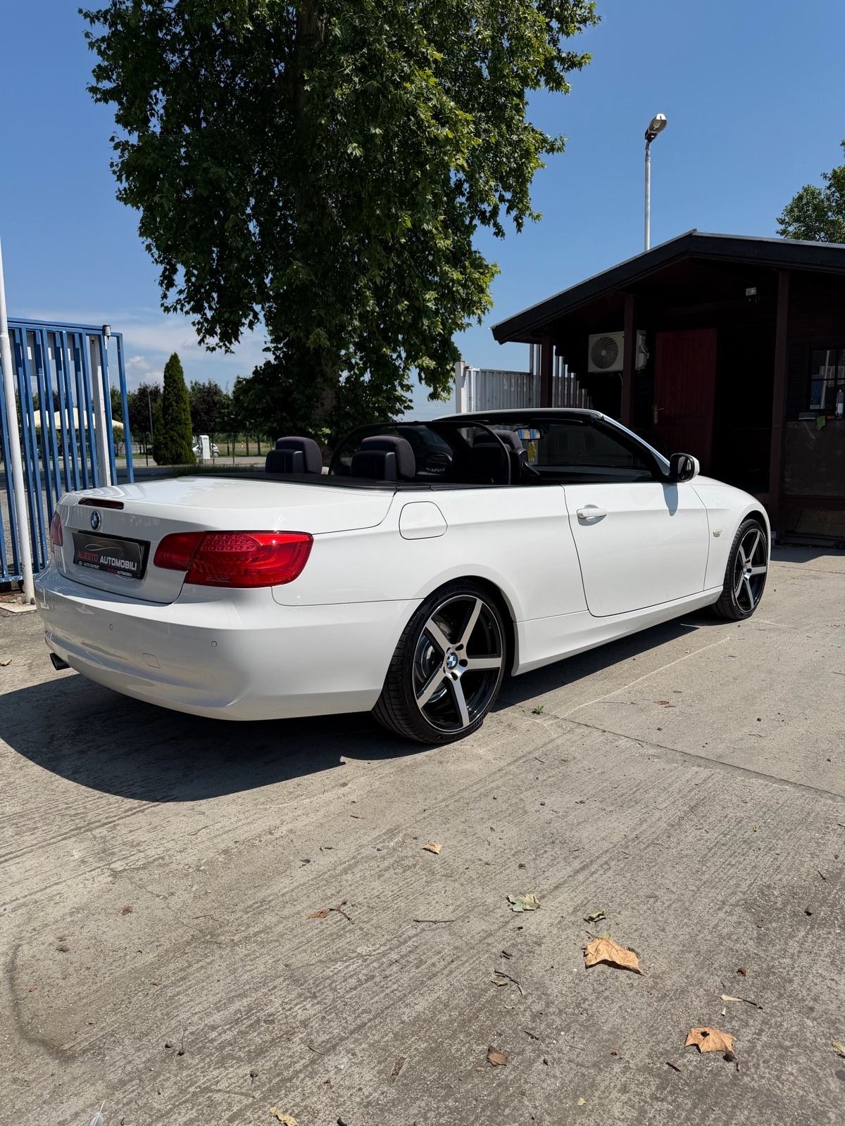 BMW serija 3 Cabriolet 320d automatik, fotografija 5