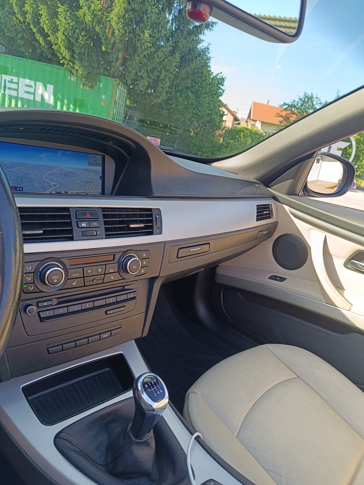 BMW serija 3 Cabriolet 320d, fotografija 17