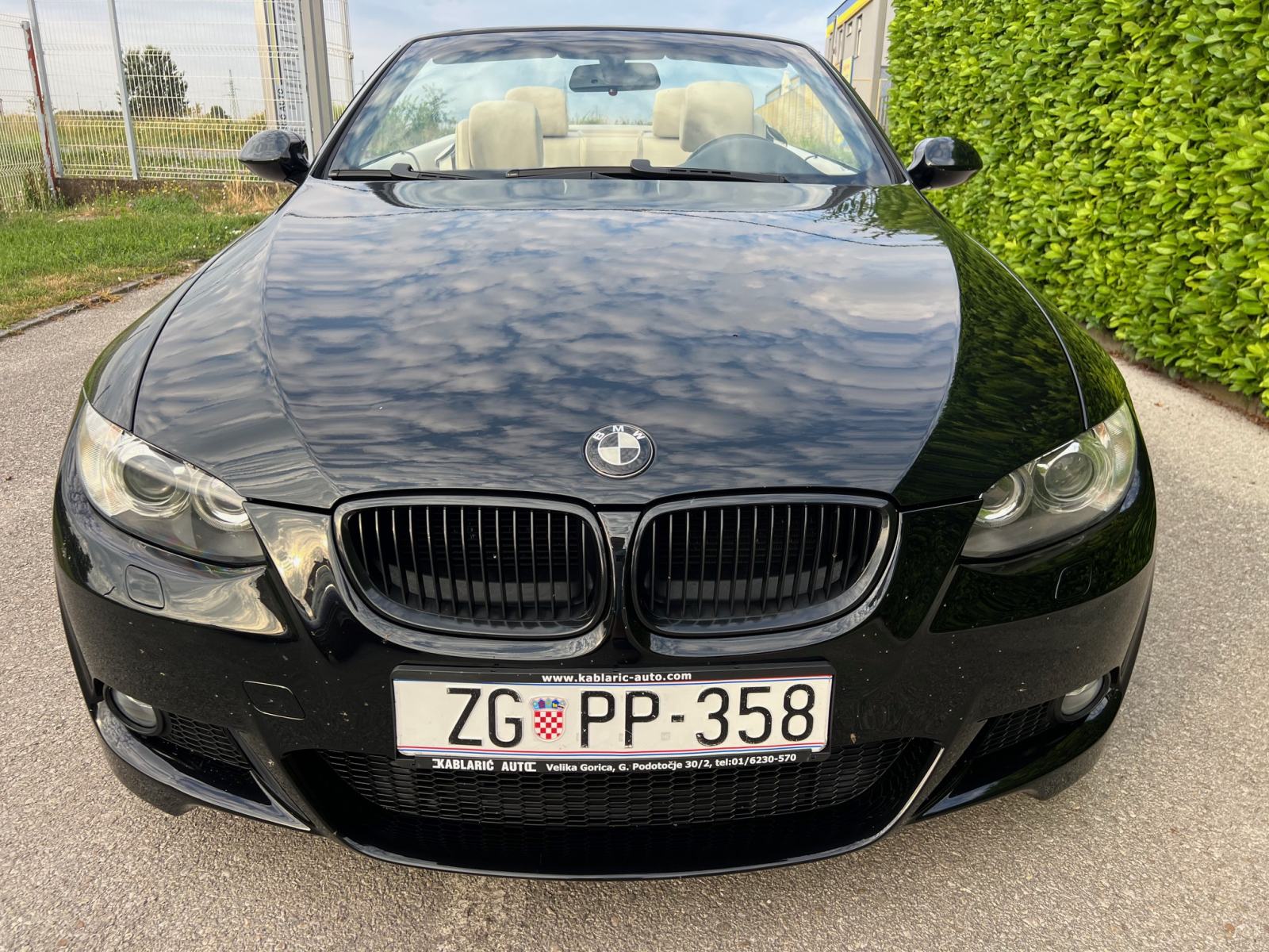 BMW serija 3 Cabriolet 320i, 68 tkm, M-paket., fotografija 3