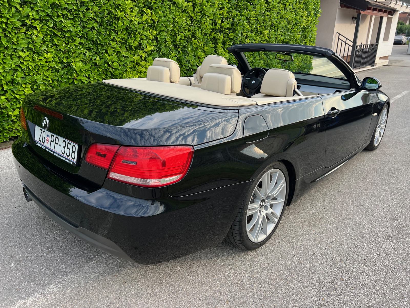 BMW serija 3 Cabriolet 320i, 68 tkm, M-paket., fotografija 7