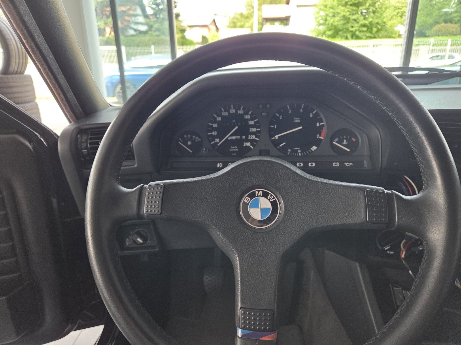 BMW serija 3 Cabriolet 320i, fotografija 7