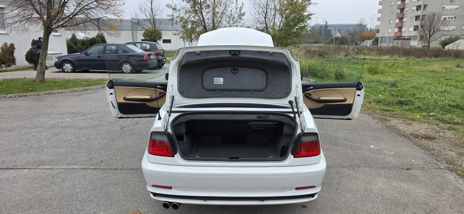 BMW serija 3 Cabriolet 330Ci reg. do 11/26,ODLIČNO STANJE, fotografija 18