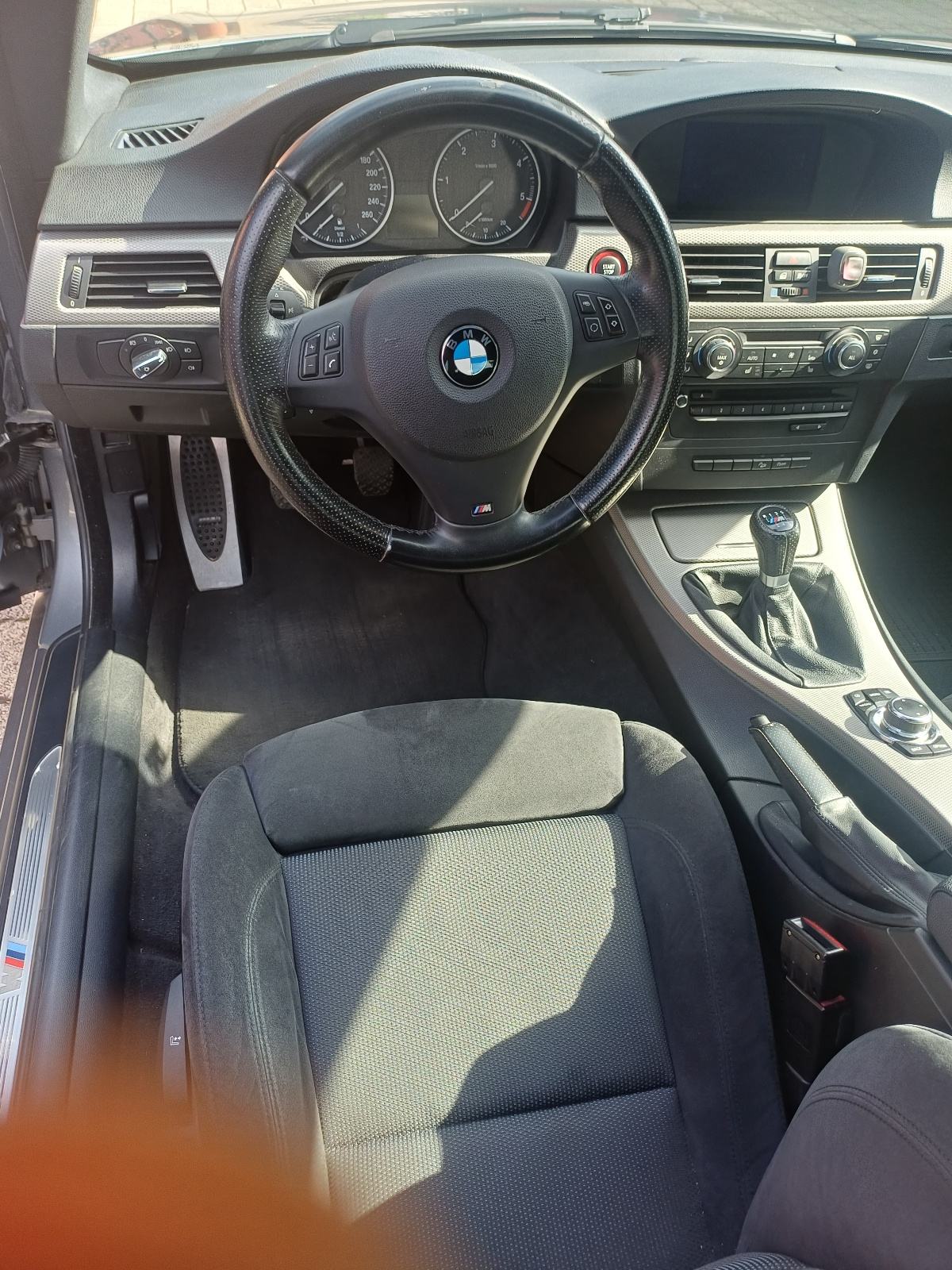 BMW serija 3 Coupe 320d, fotografija 10