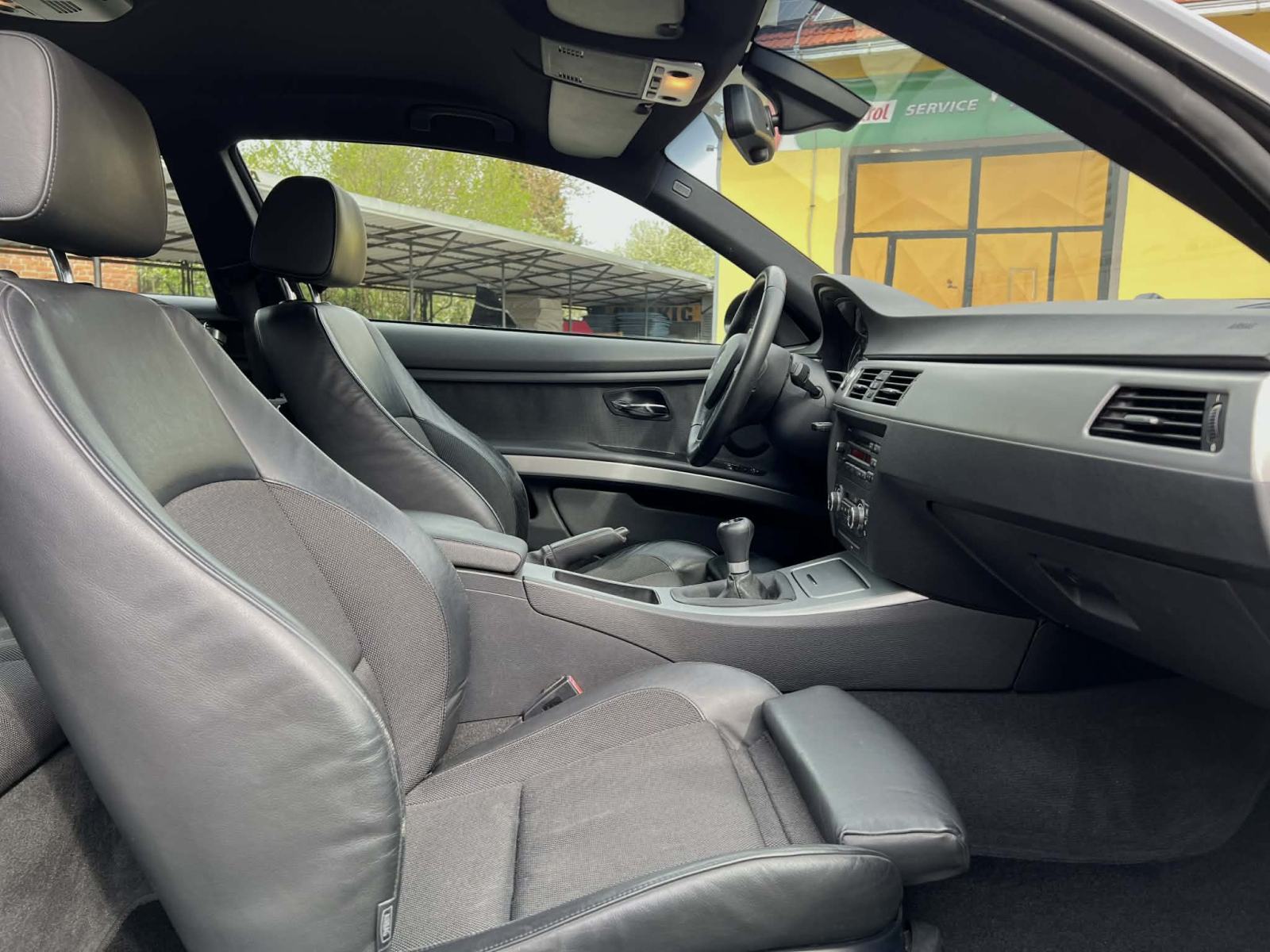 BMW serija 3 Coupe 320d M ovjes,Dynamic ksenon,Tempomat,..., fotografija 15