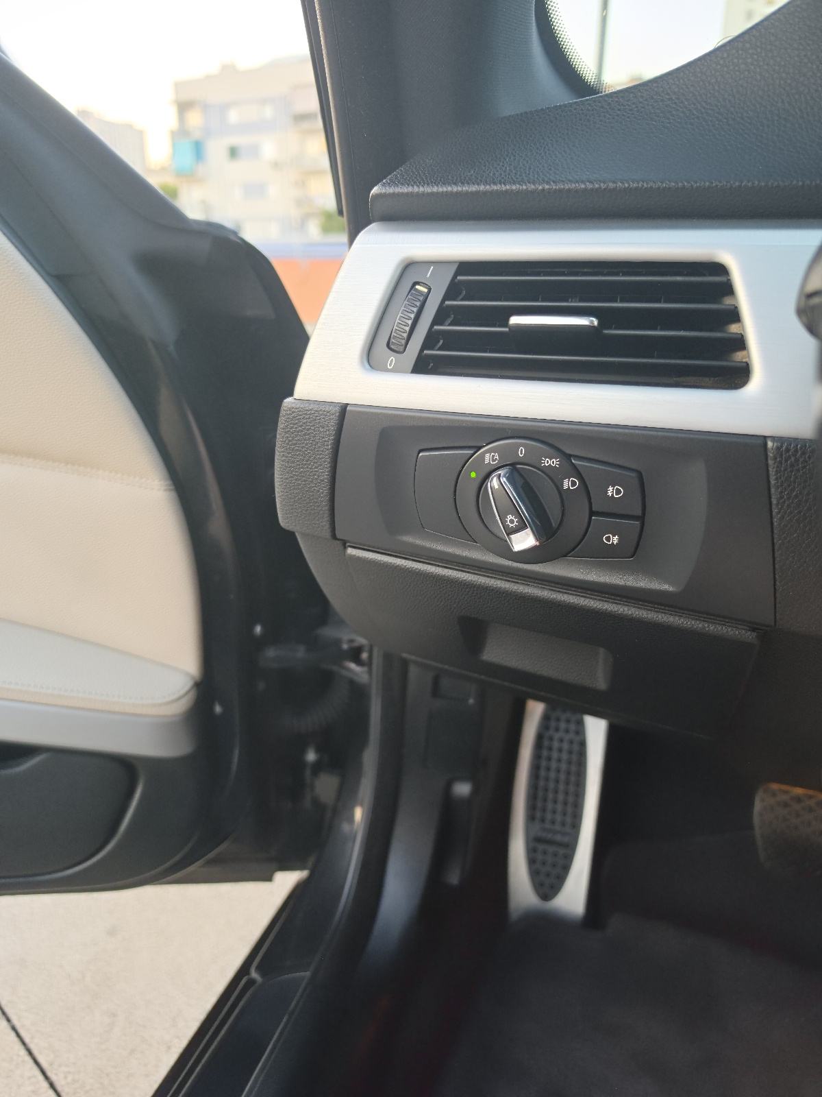 BMW serija 3 Coupe 320d, fotografija 14