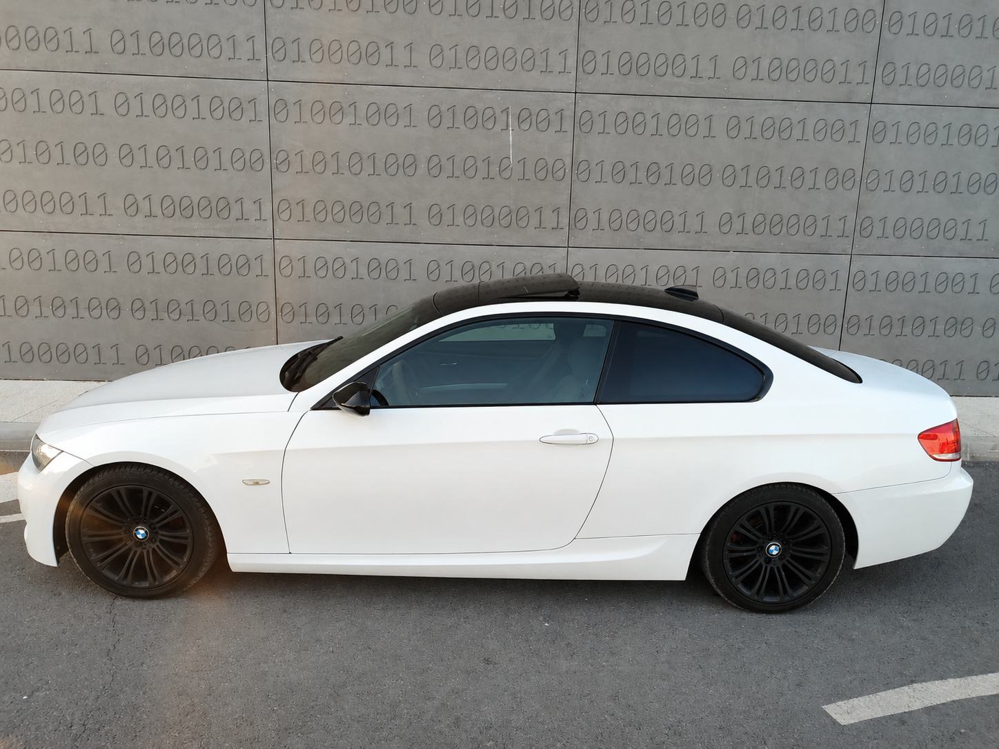 BMW serija 3 Coupe 320d, fotografija 3