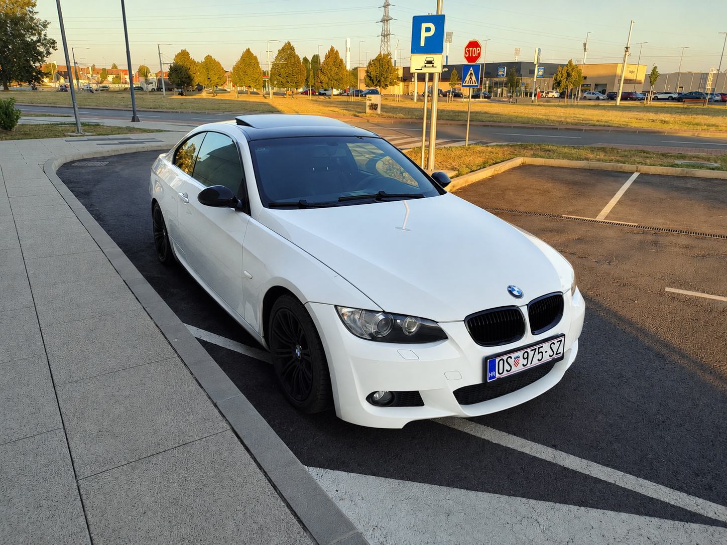 BMW serija 3 Coupe 320d, fotografija 5