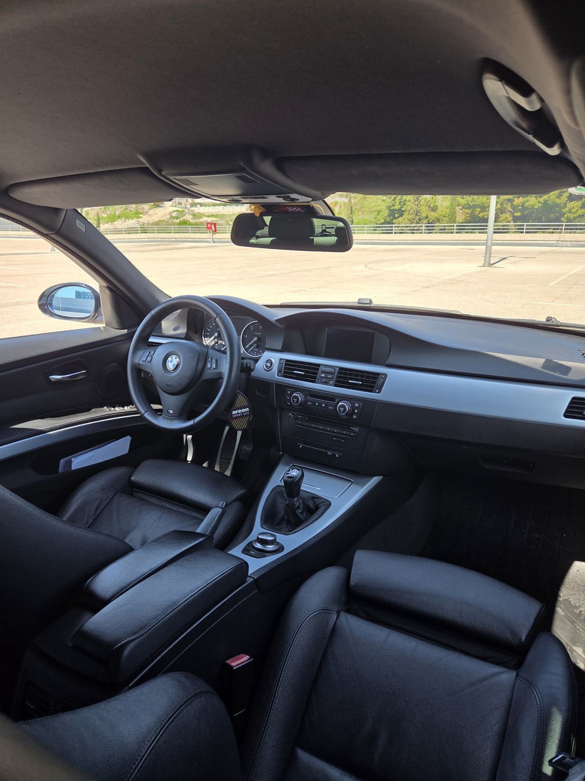 BMW serija 3 E90 320d M-paket, xenon, alu 18, fotografija 6