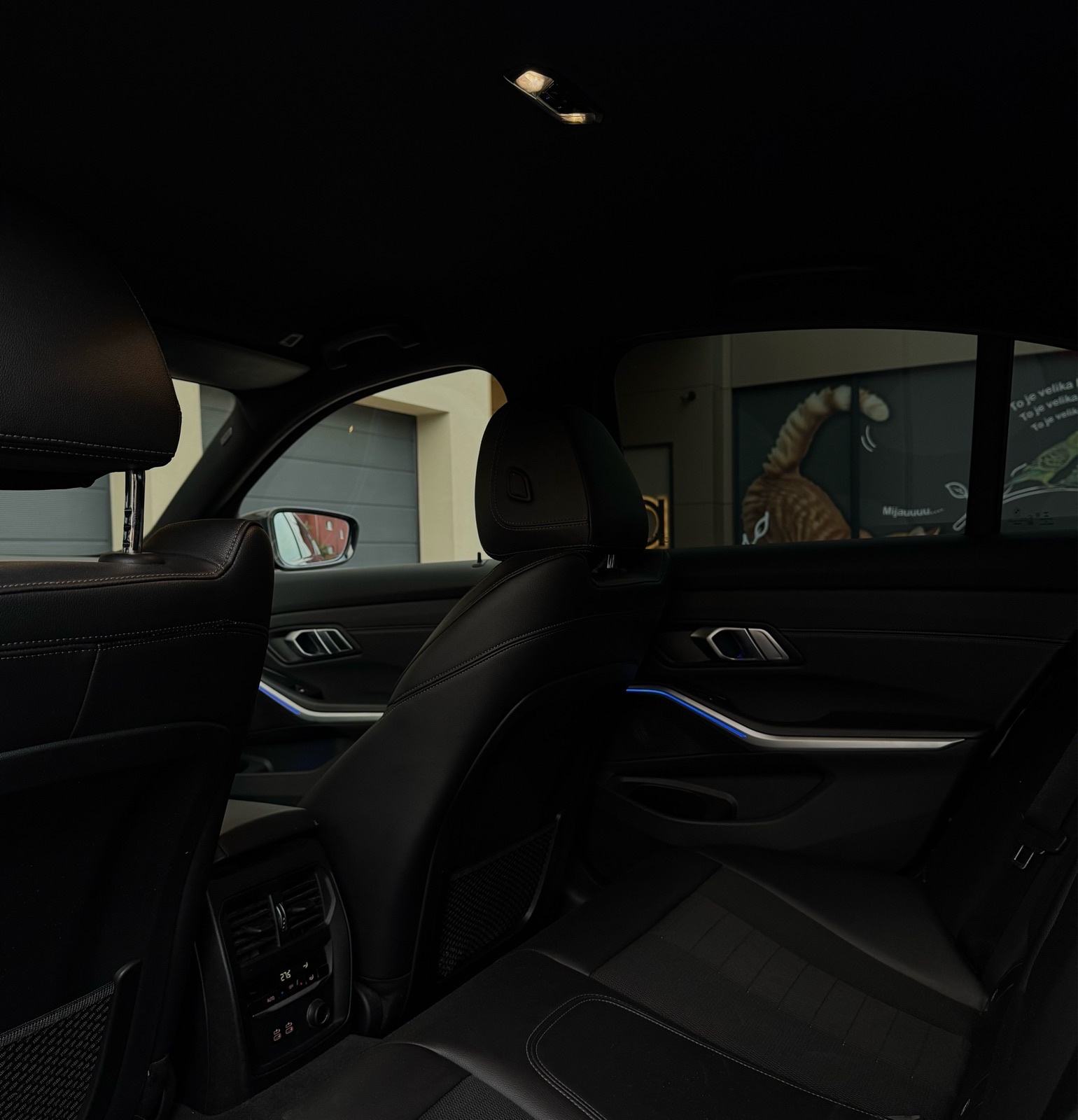 BMW serija 3 •330i • G20 • Automatik •, fotografija 9