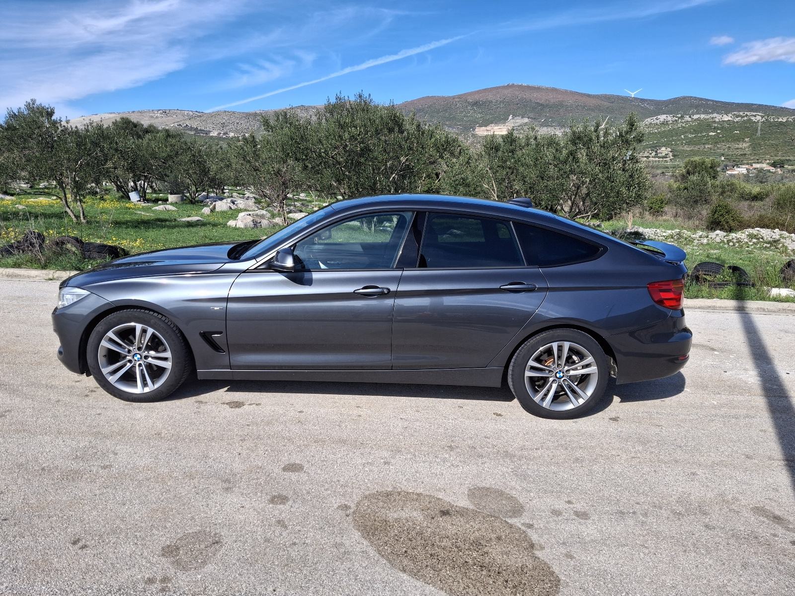 BMW serija 3 Gran Turismo Sport 1.8 automatik, fotografija 8
