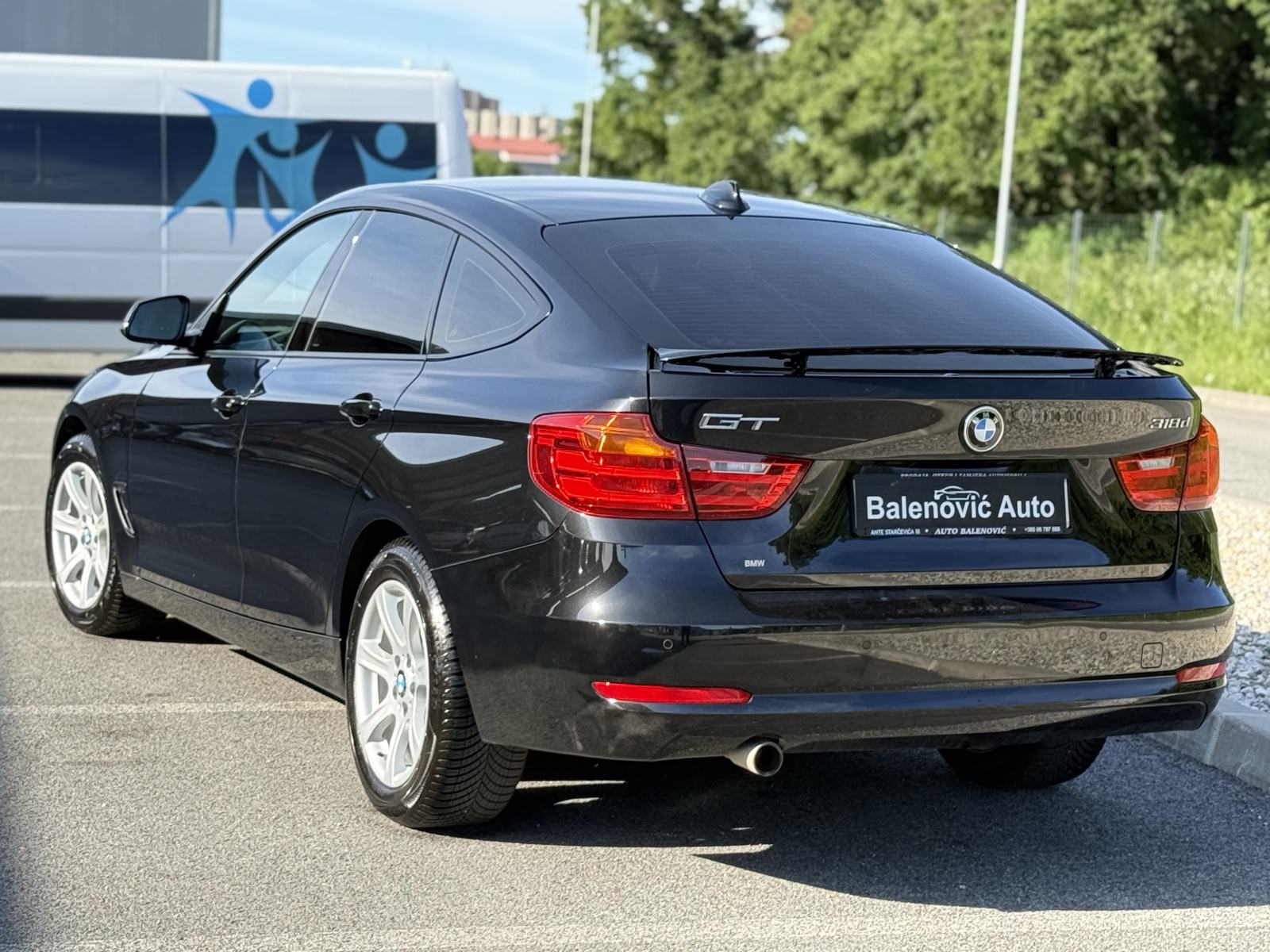 BMW serija 3 Gran Turismo 318 D Prestige •Automatik• Servisna• Novoo•, fotografija 17