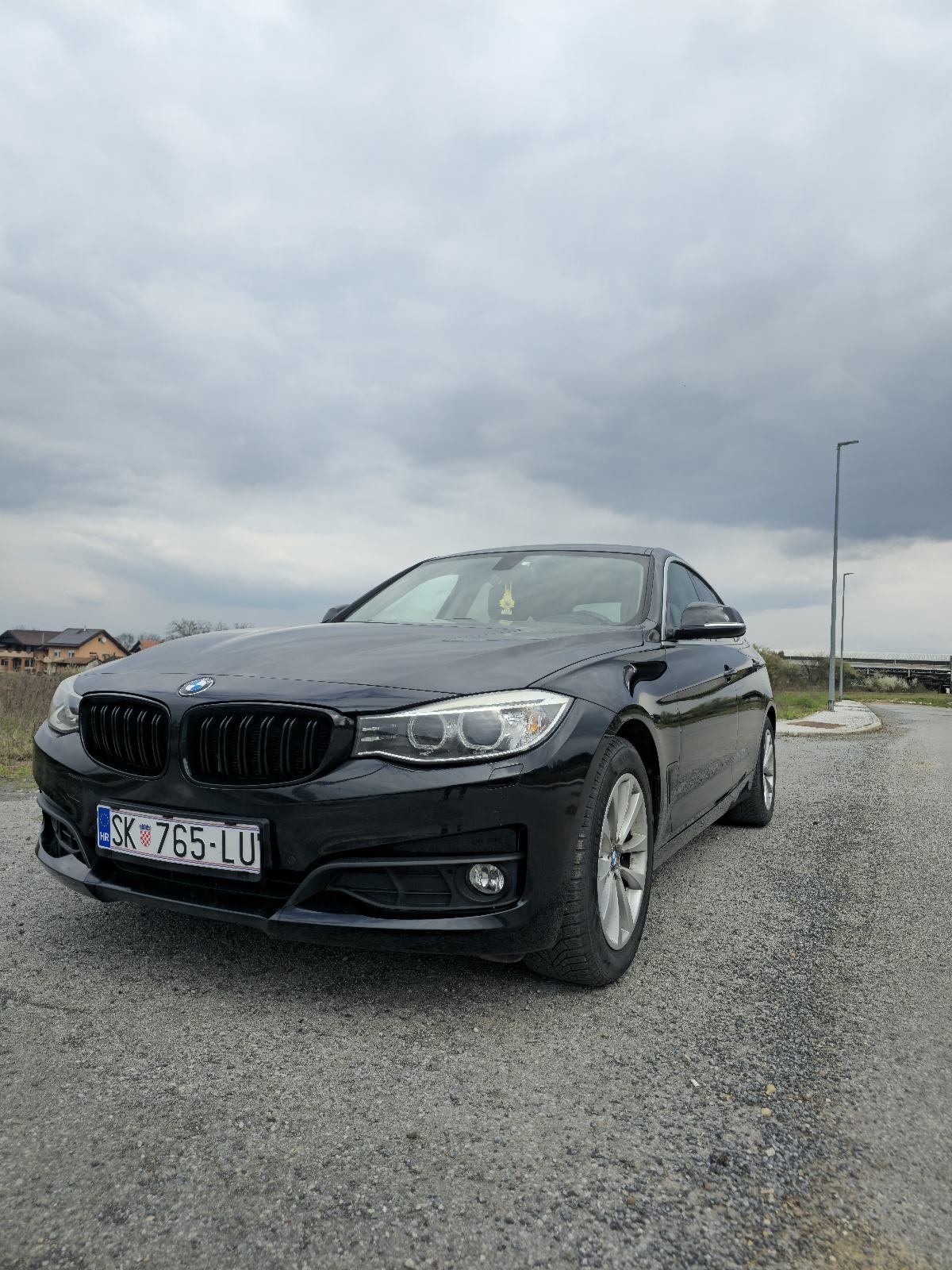 BMW serija 3 Gran Turismo 318d, fotografija 1