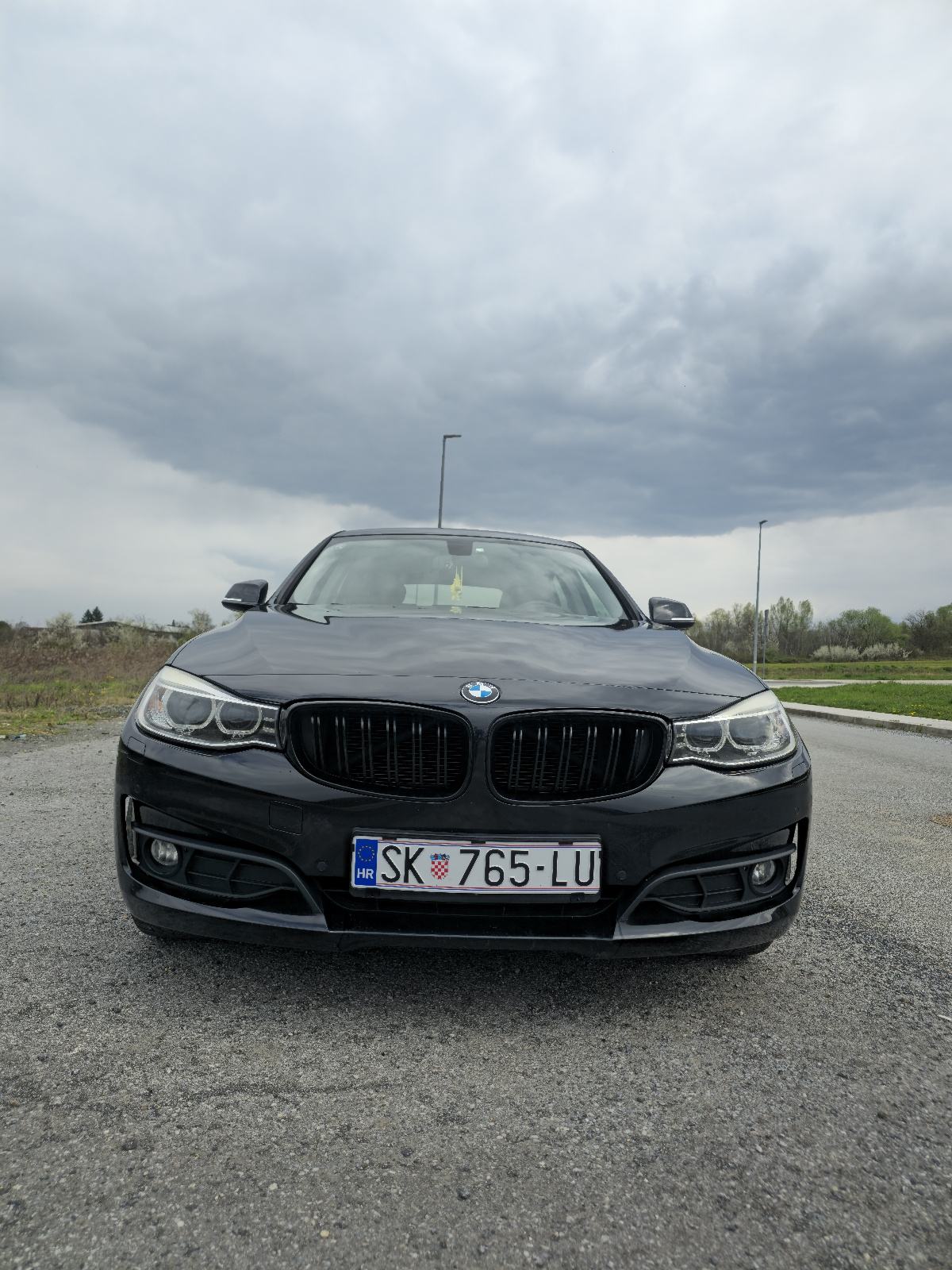 BMW serija 3 Gran Turismo 318d, fotografija 2