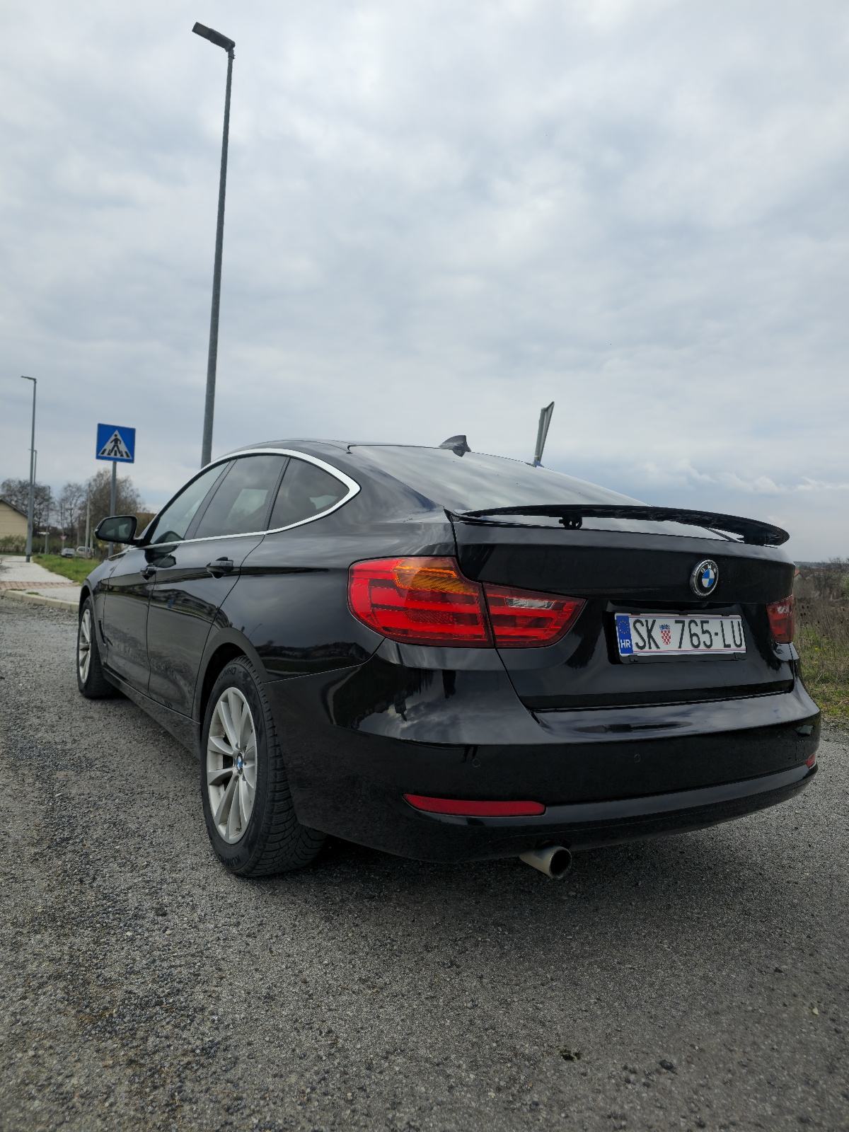 BMW serija 3 Gran Turismo 318d, fotografija 5