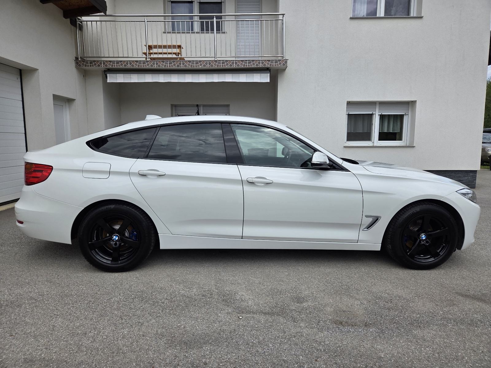 BMW serija 3 Gran Turismo 320d, fotografija 8
