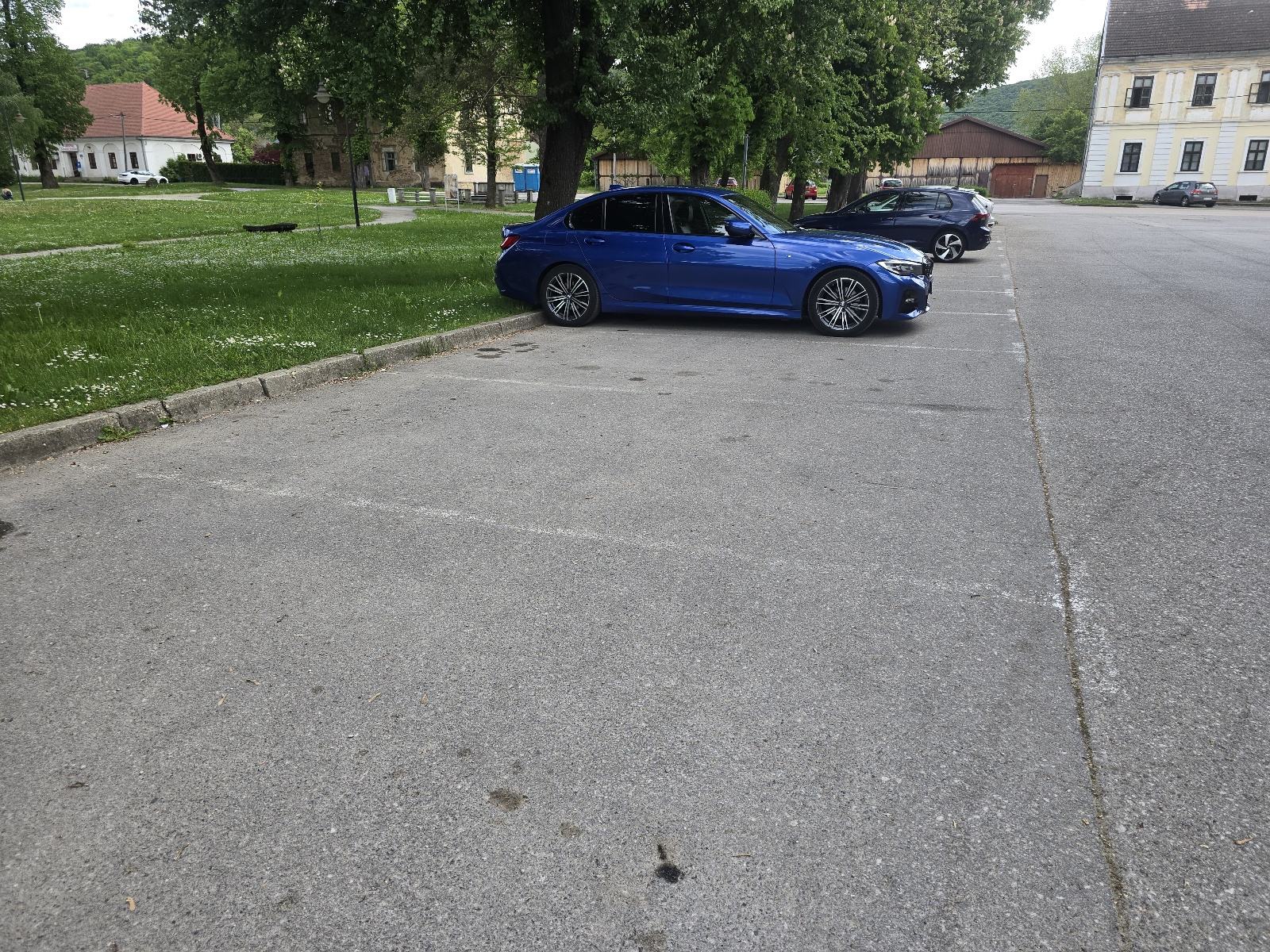 BMW SERIJA 3 M 320 G 20 D AUTOMATIK 8 F1 XDRIVE SPORT IZVANA I UNUTRA, fotografija 6
