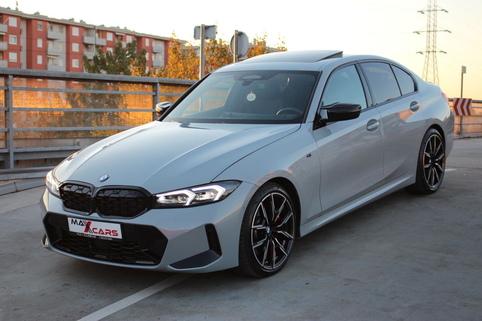 BMW M340d xDrive•Msport•Novi model•Krovni prozor•Head up•Kamera•340ks, fotografija 13