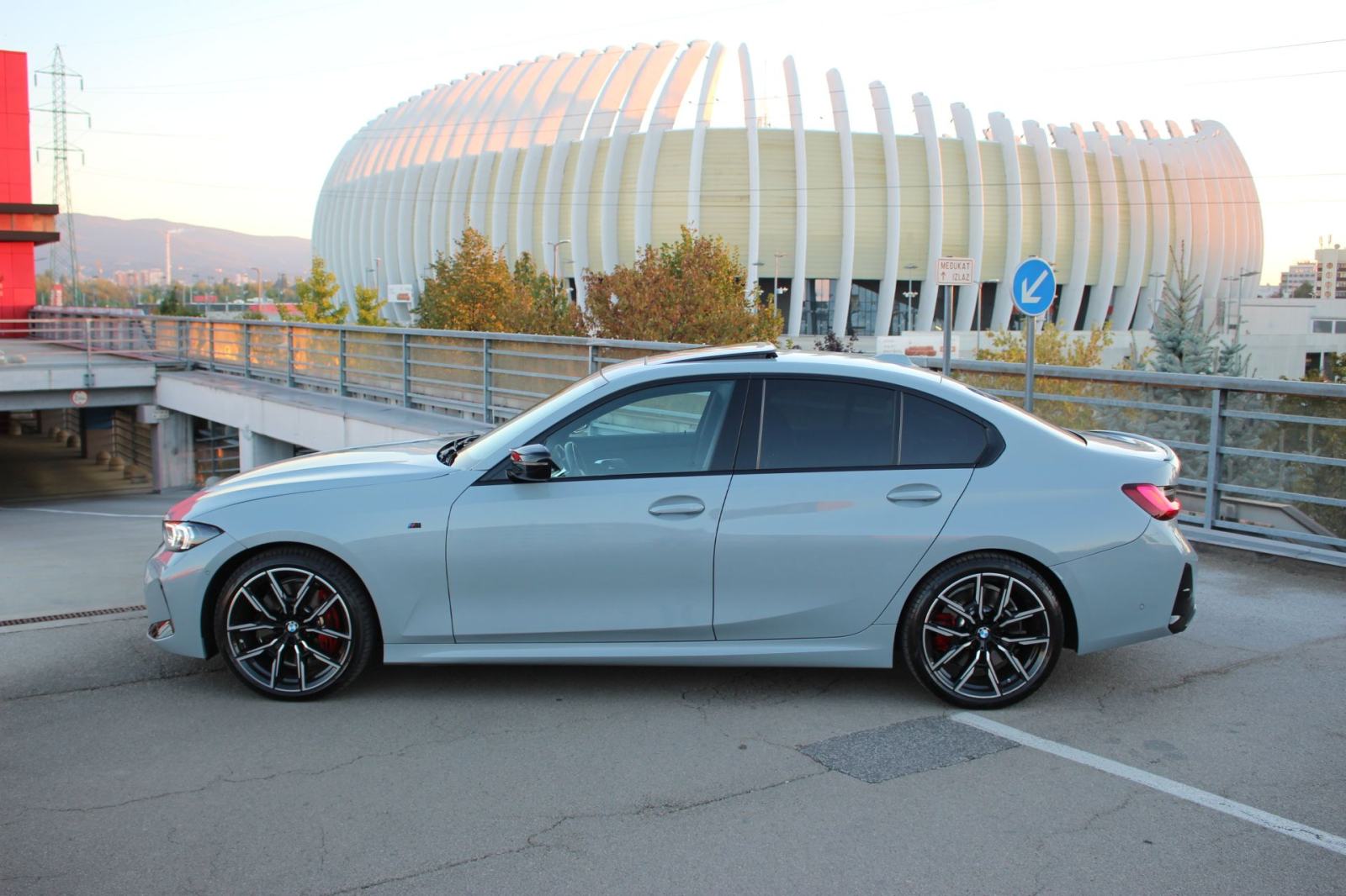 BMW M340d xDrive•Msport•Novi model•Krovni prozor•Head up•Kamera•340ks, fotografija 6