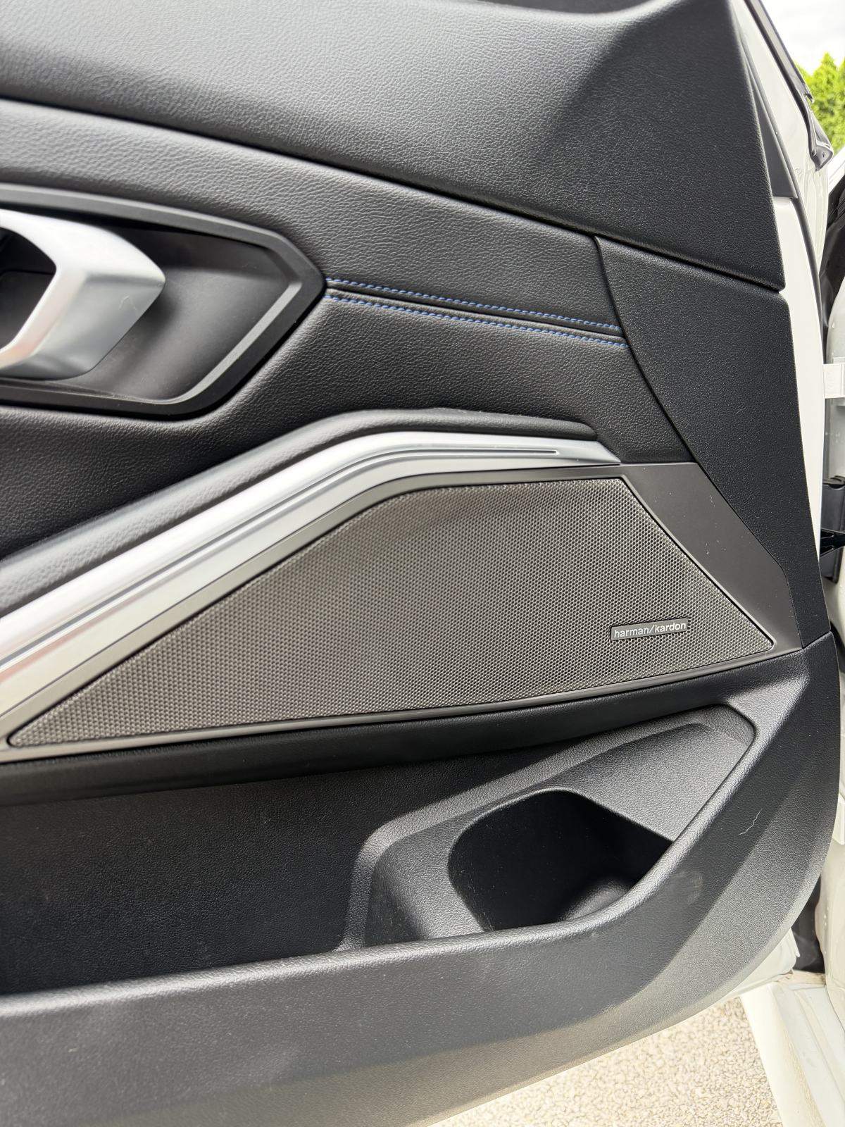 BMW serija 3 M340d XDRIVE M SPORT H&K ACC HUD 360 KAMERE, fotografija 15