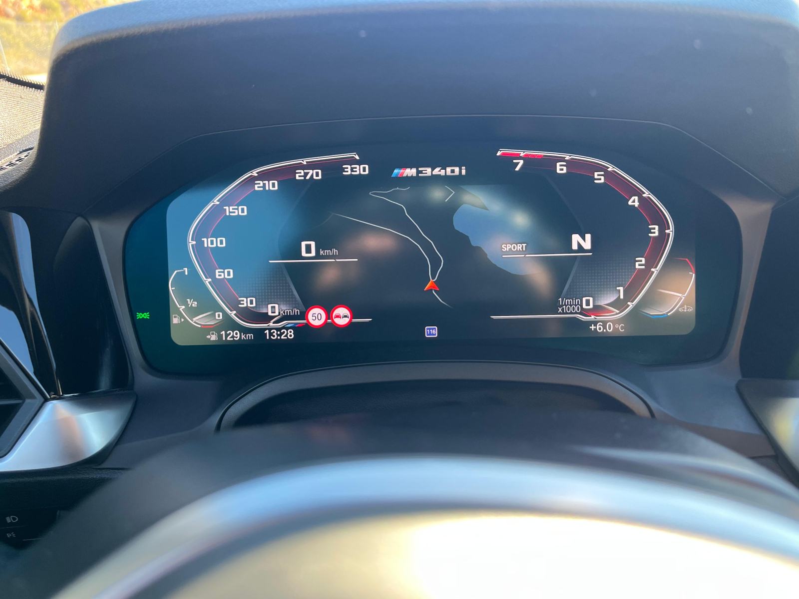 BMW serija 3 M340i (2020.) xDrive, fotografija 13