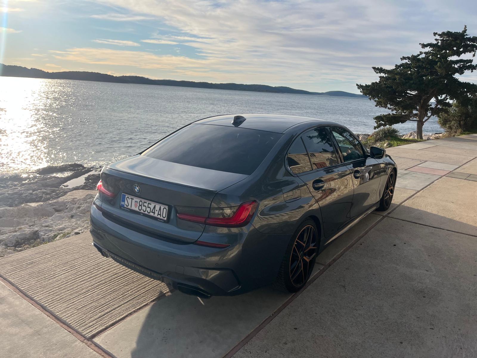 BMW serija 3 M340i (2020.) xDrive, fotografija 4