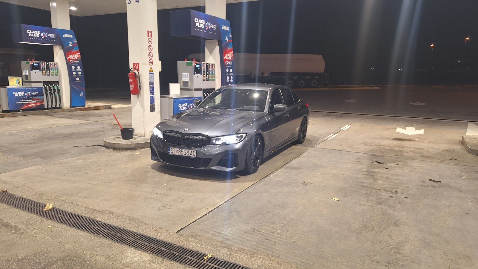 BMW serija 3 M340i (2020.) xDrive, fotografija 14