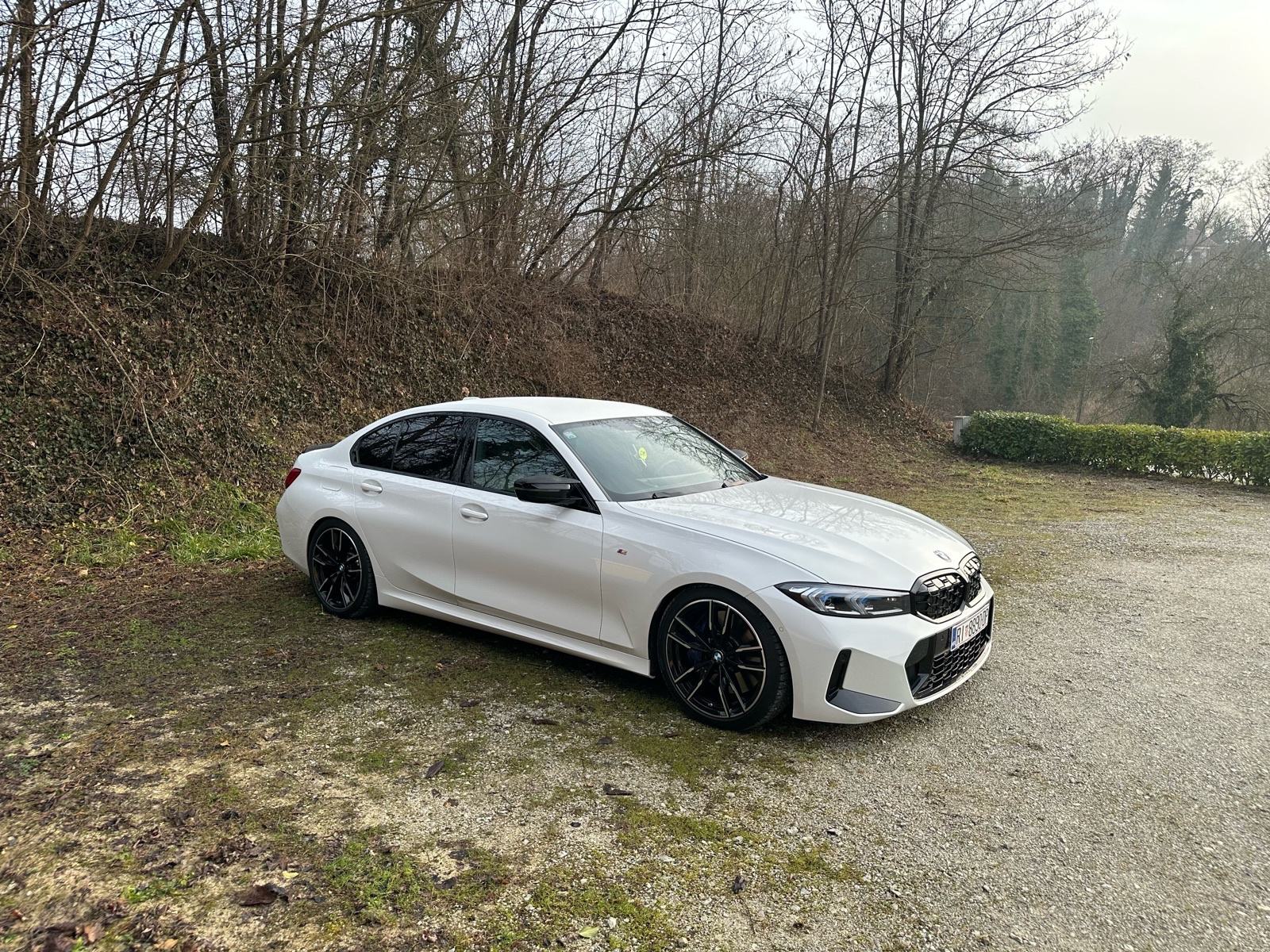 BMW serija 3 M340i u top stanju!, fotografija 4