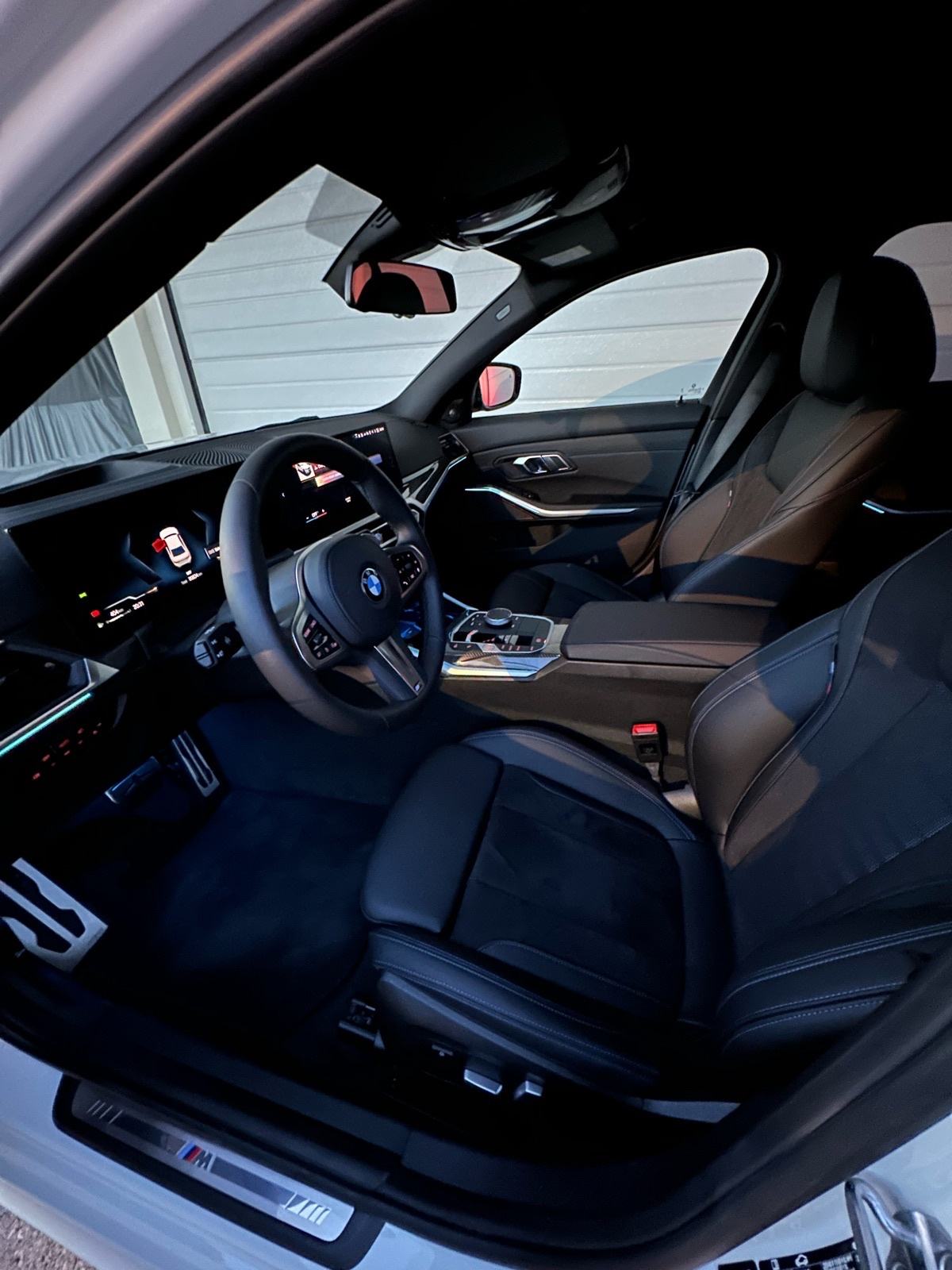 BMW serija 3 M340i u top stanju!, fotografija 11