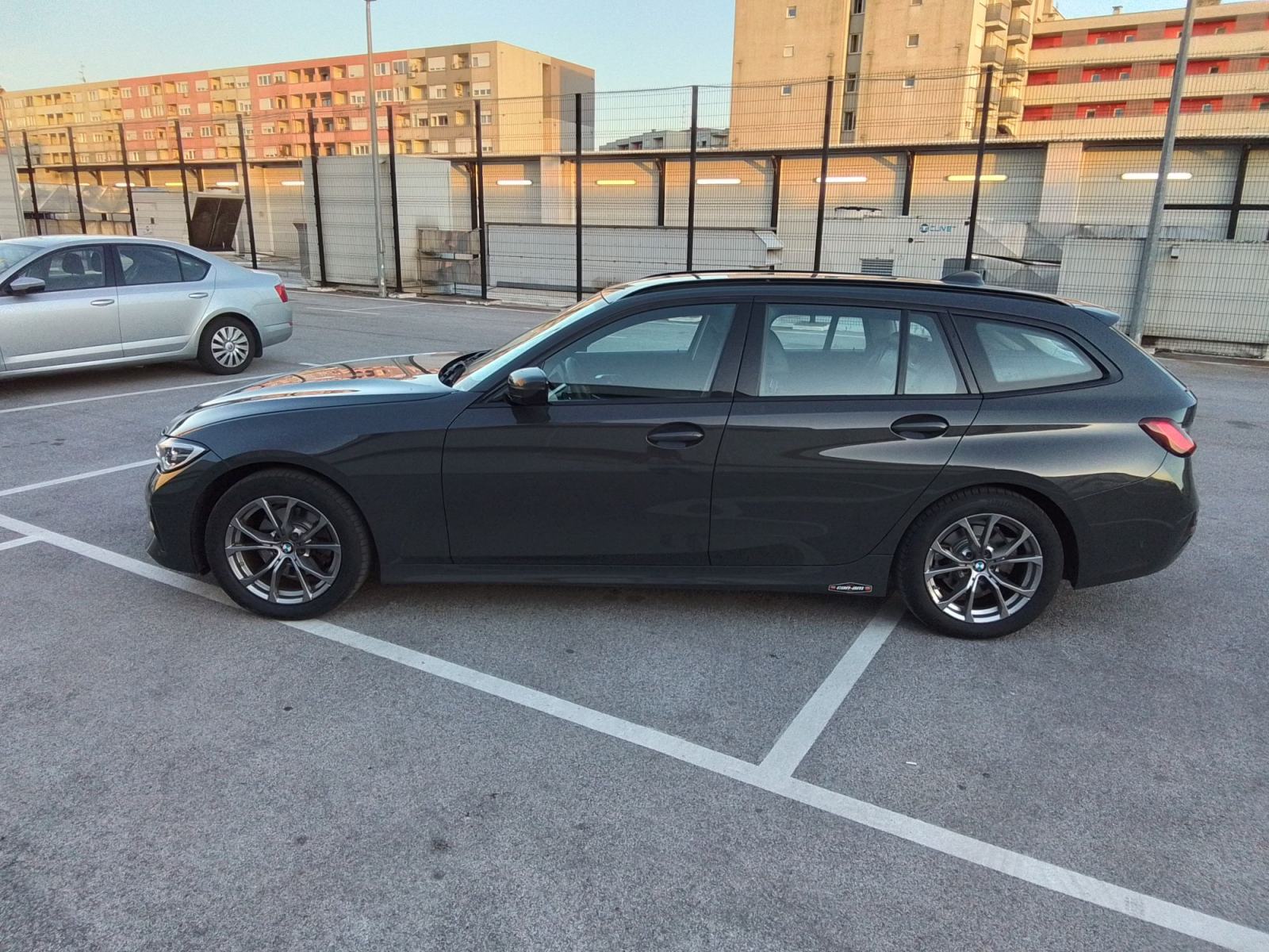 BMW serija 3 MILD HYBRID 320d INDIVIDUAL, fotografija 10