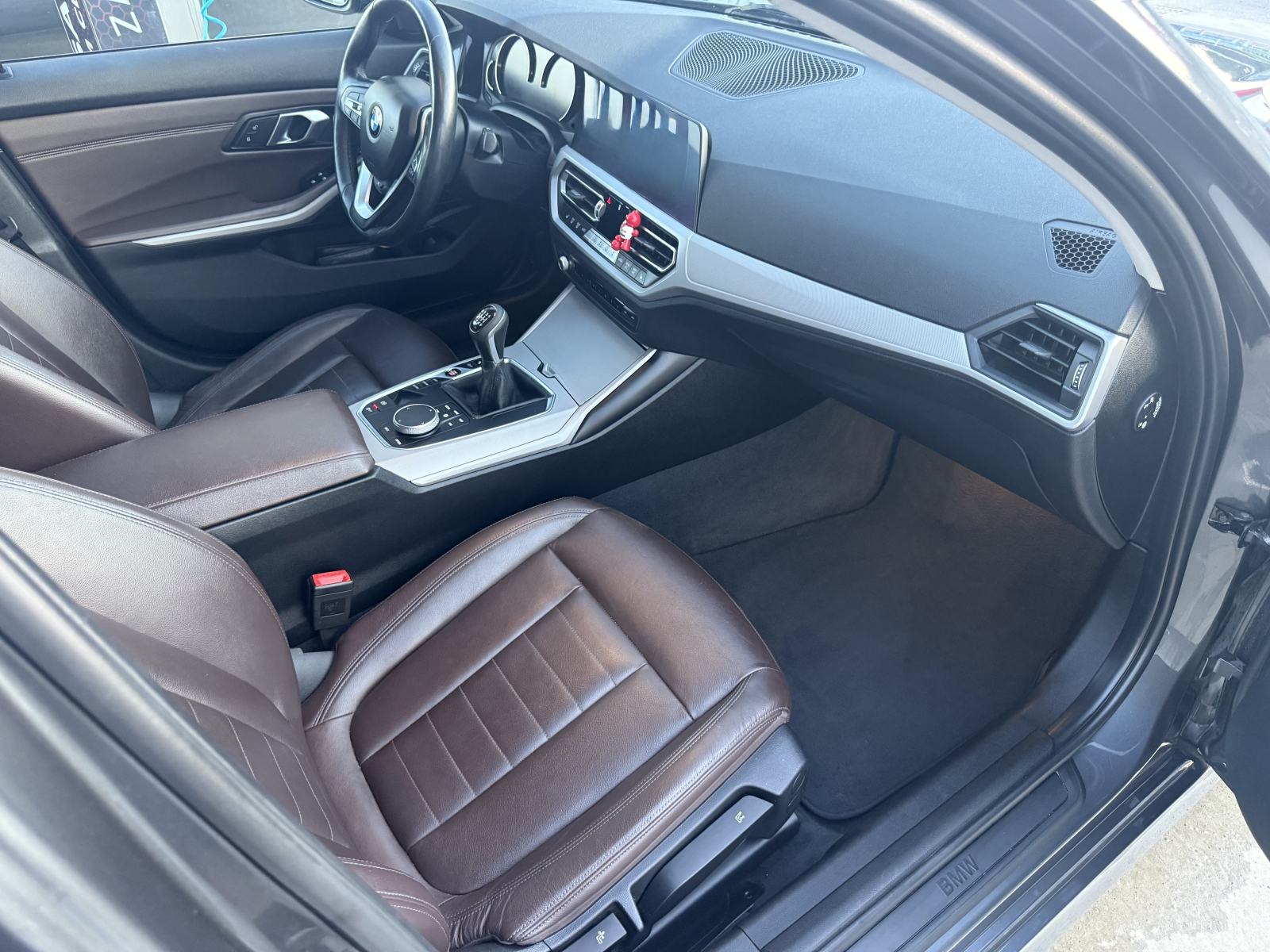 BMW serija 3 // Sport // alu 19” // 190ks //, fotografija 7