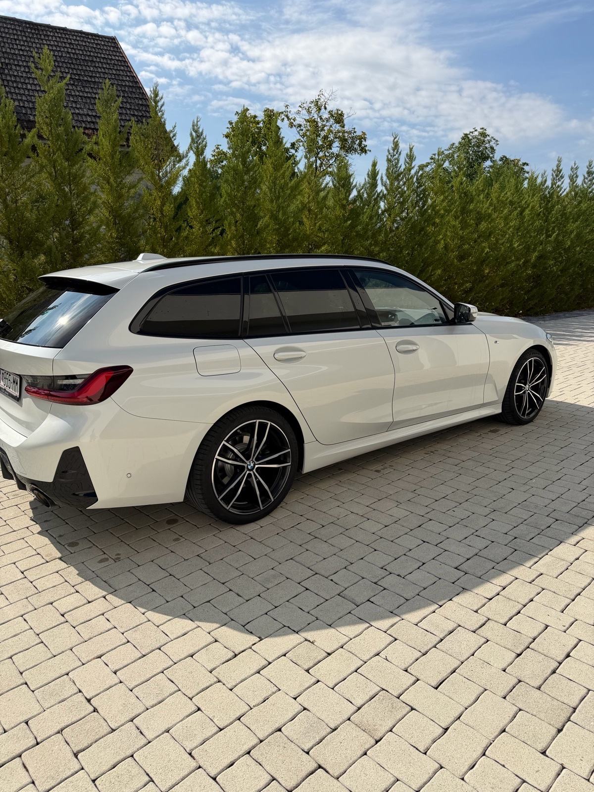 BMW 320 d xdrive M, pogled izvana - slika 3