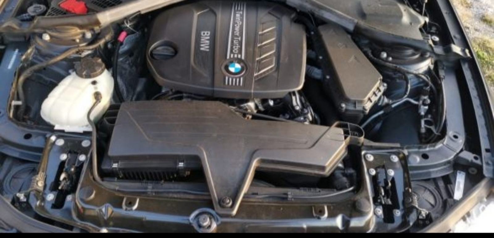 BMW f30 f31 serija 3 Touring 316d, fotografija 2