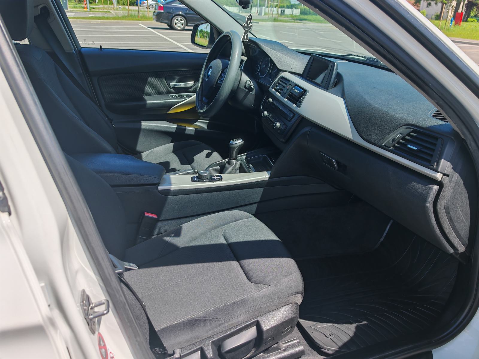 BMW serija 3 Touring 316d, reg 05/27,, fotografija 13